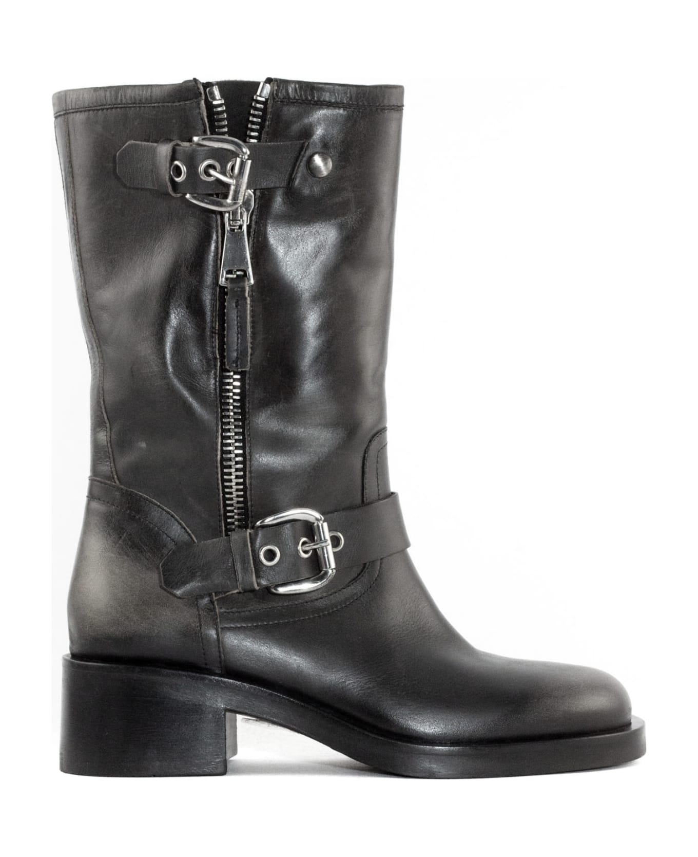 Strategia Black Brushed Leather Boot - Black