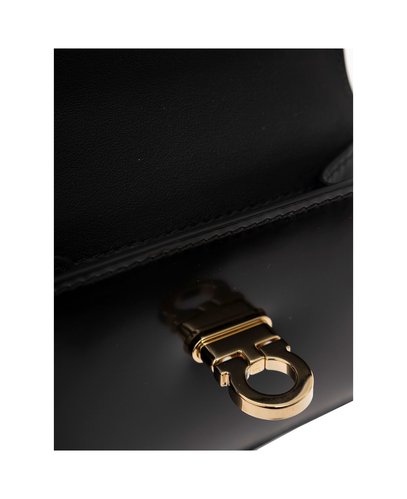 Ferragamo 'wanda' Black Wallet With Gancini Closure In Patent Leather Woman - Black