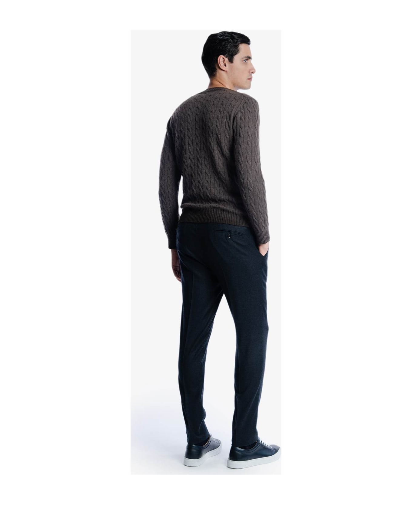 Larusmiani Cable Knit Sweater Col Du Pillon Sweater - DarkBrown