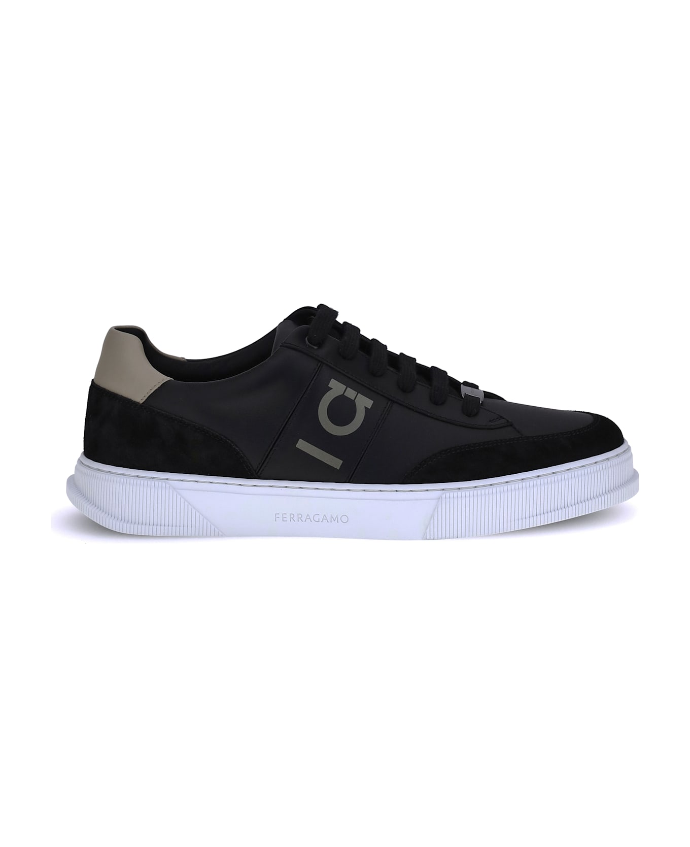 Ferragamo Gancini Sneakers