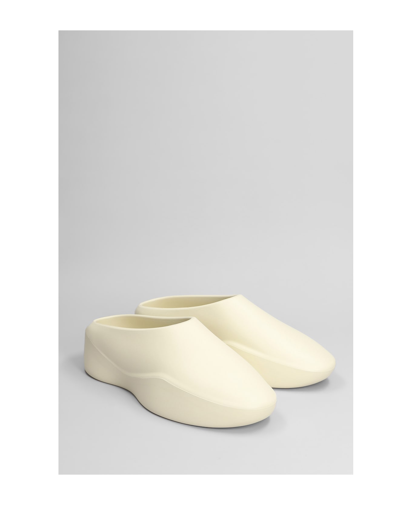 Fear of God Eva Runner Slipper-mule In Beige Rubber/plasic - beige