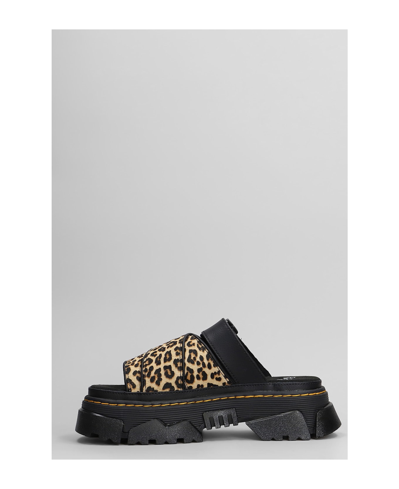 Dr. Martens Mattison Slide Slipper-mule In Black Leather - black