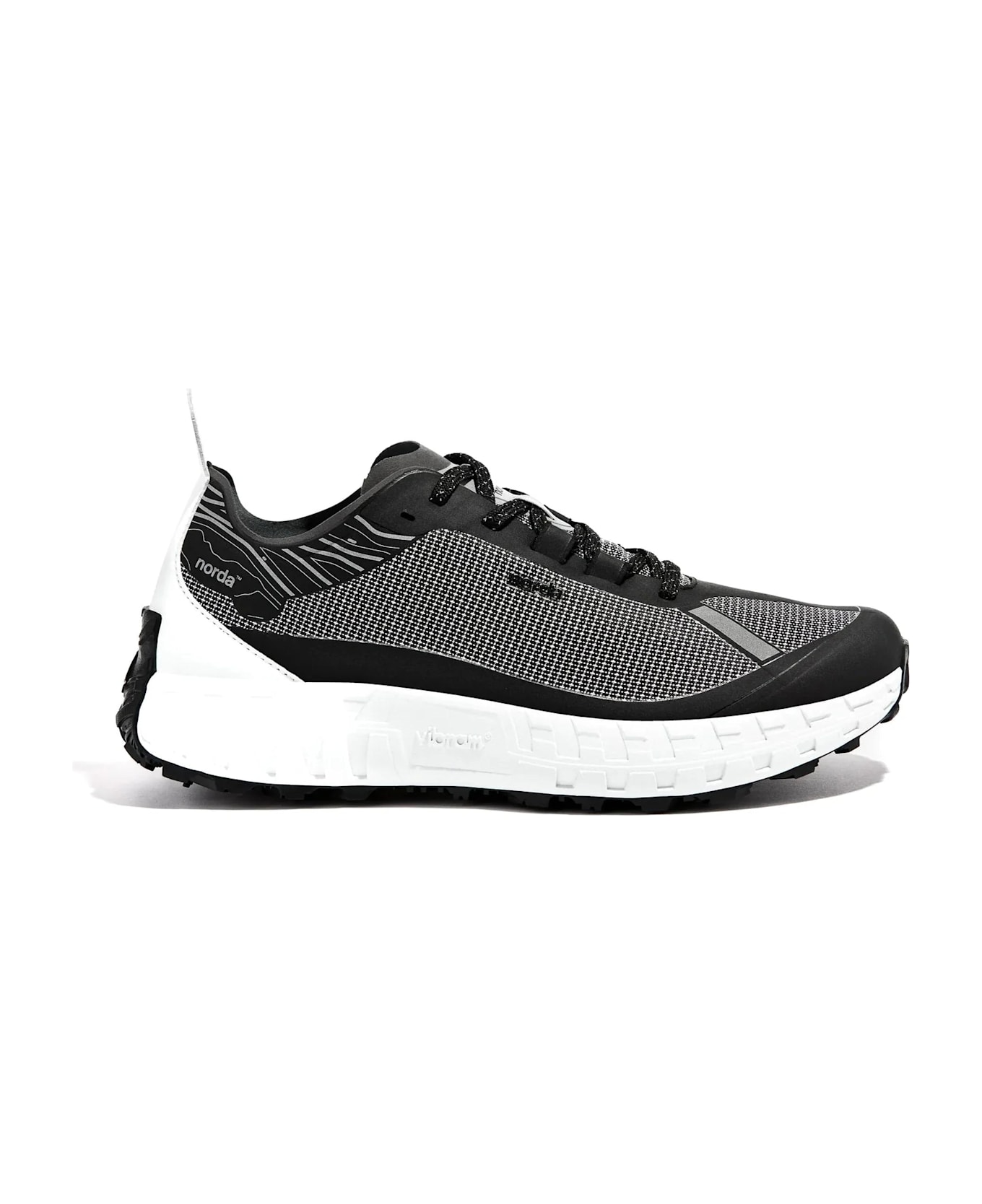 Norda 001 M - Core Black