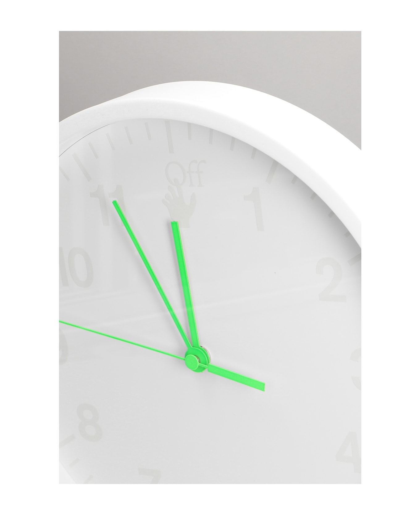 Off-White Wall Clock In White Metal Alloy - white