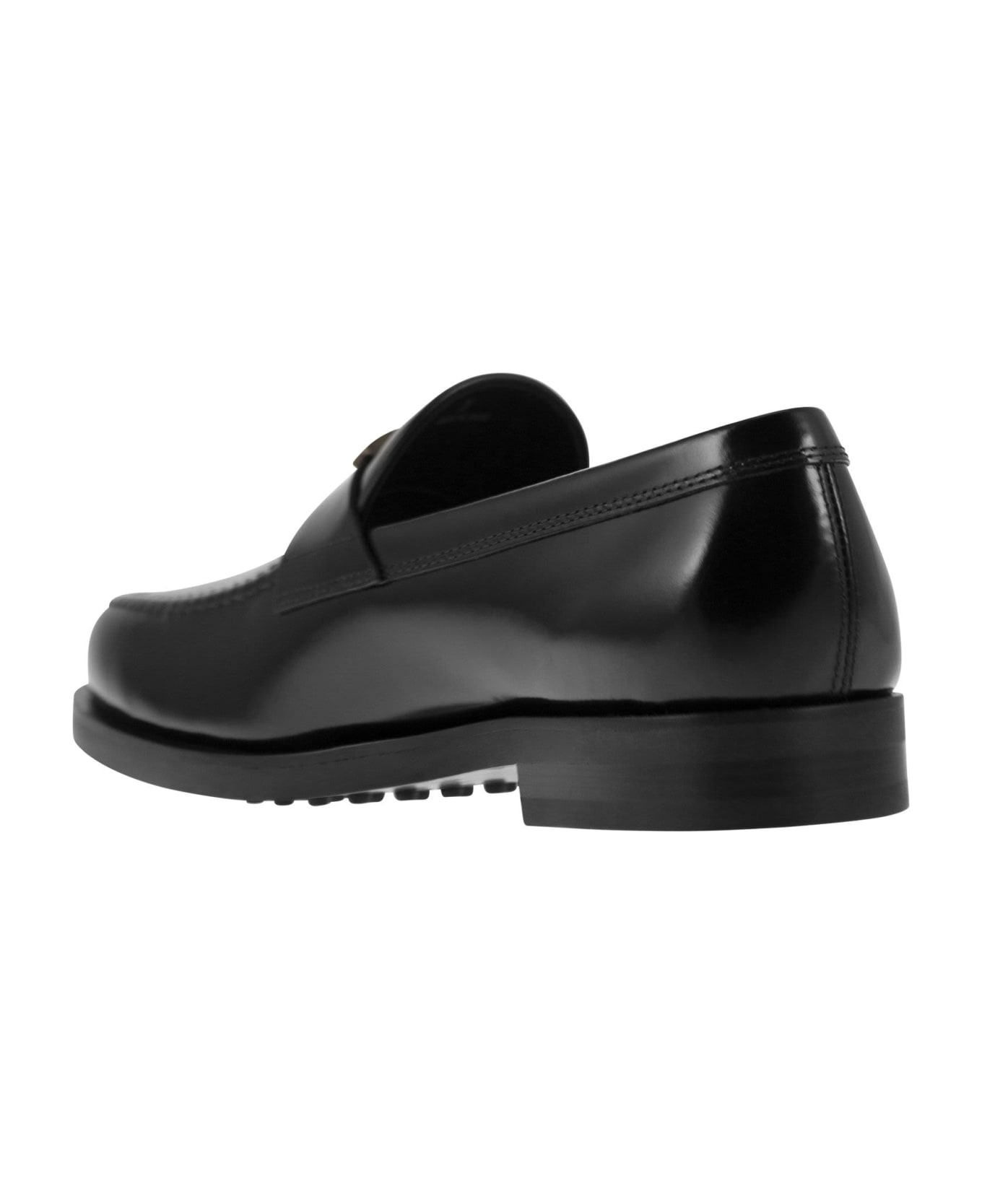 Tod's Timeless Leather Loafer T - Black ローファー＆デッキシューズ