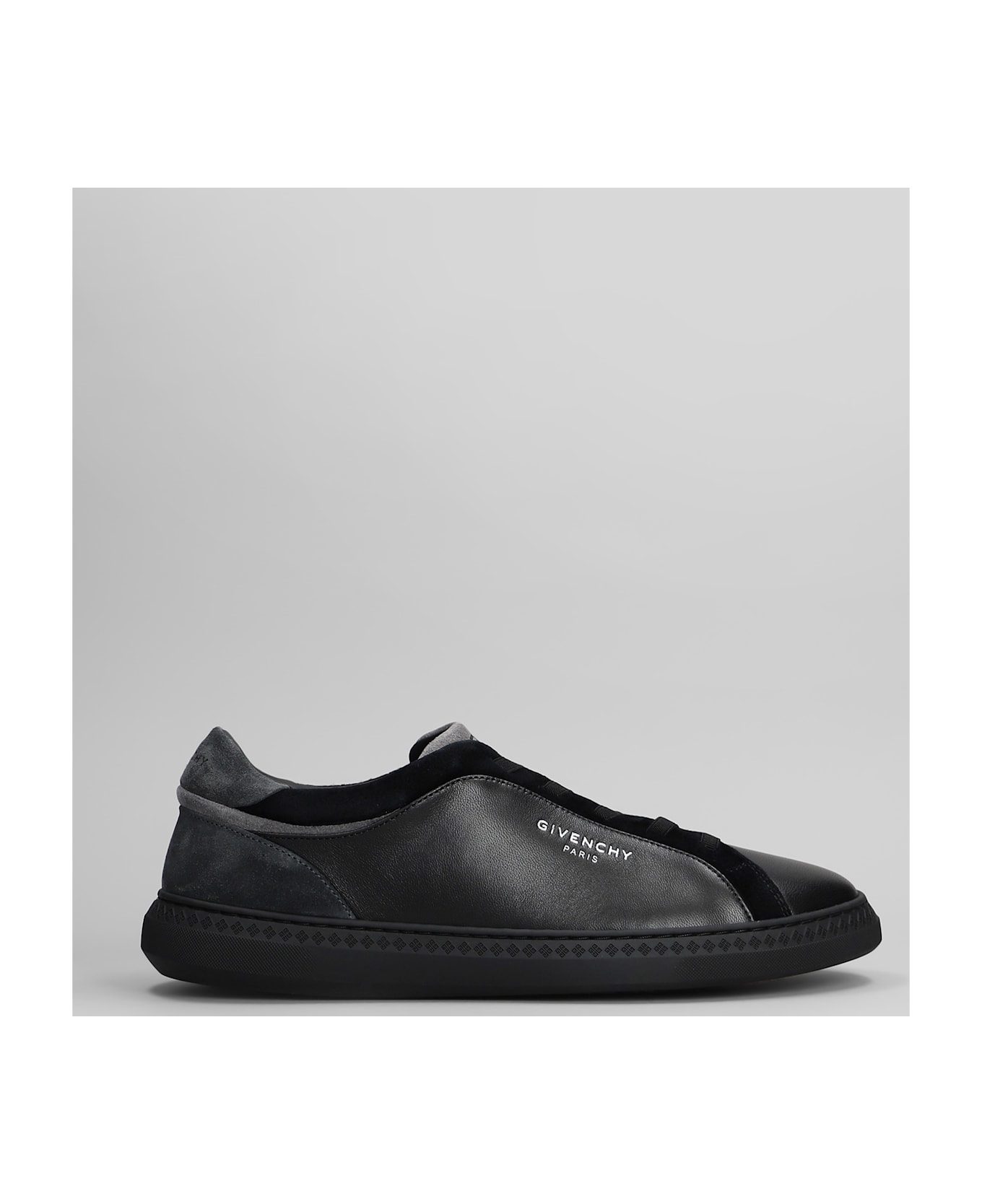 Givenchy G Set Low Sneakers In Black Suede And Leather - black