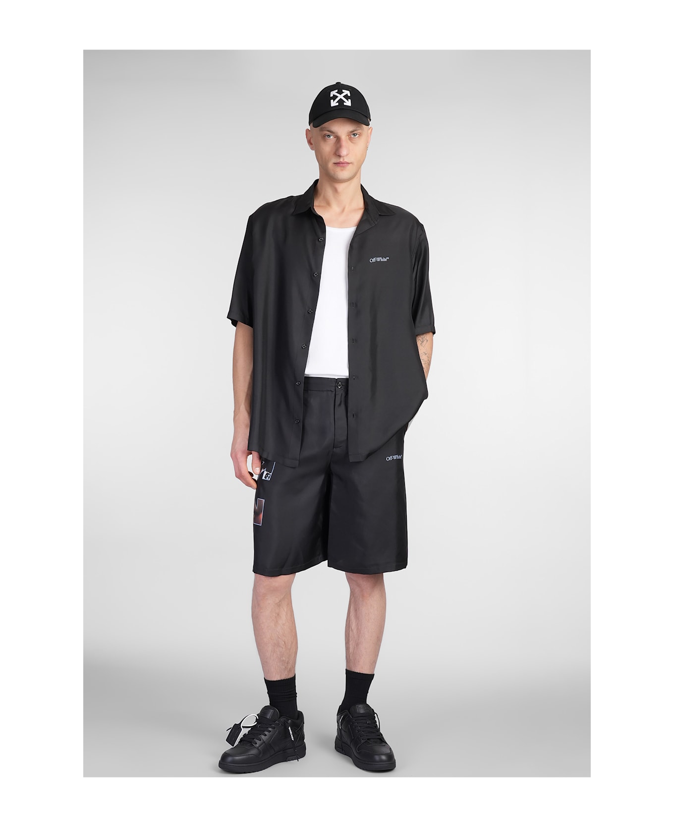 Off-White Shorts In Black Silk - black