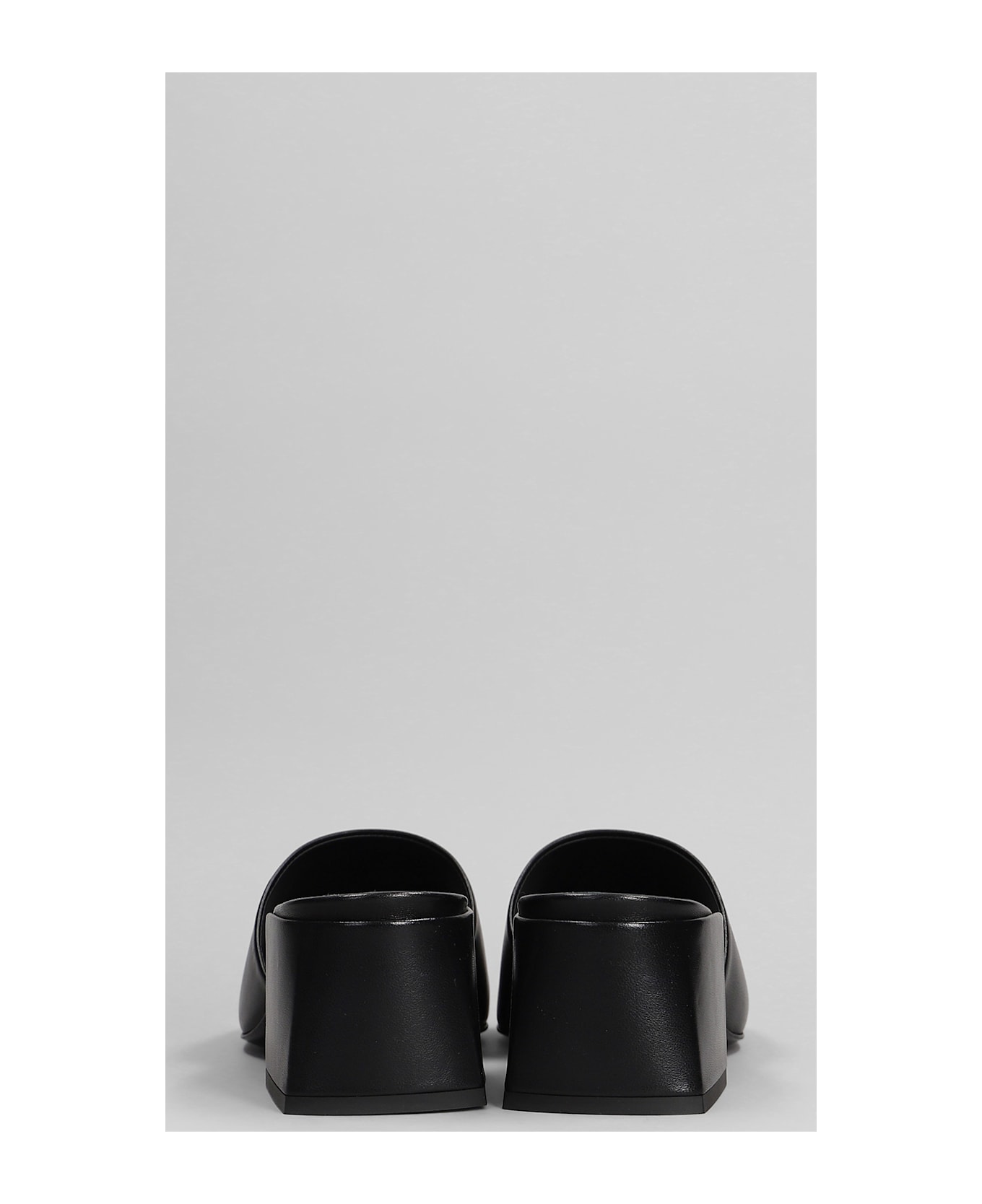 Courrèges Sandals In Black Leather - black