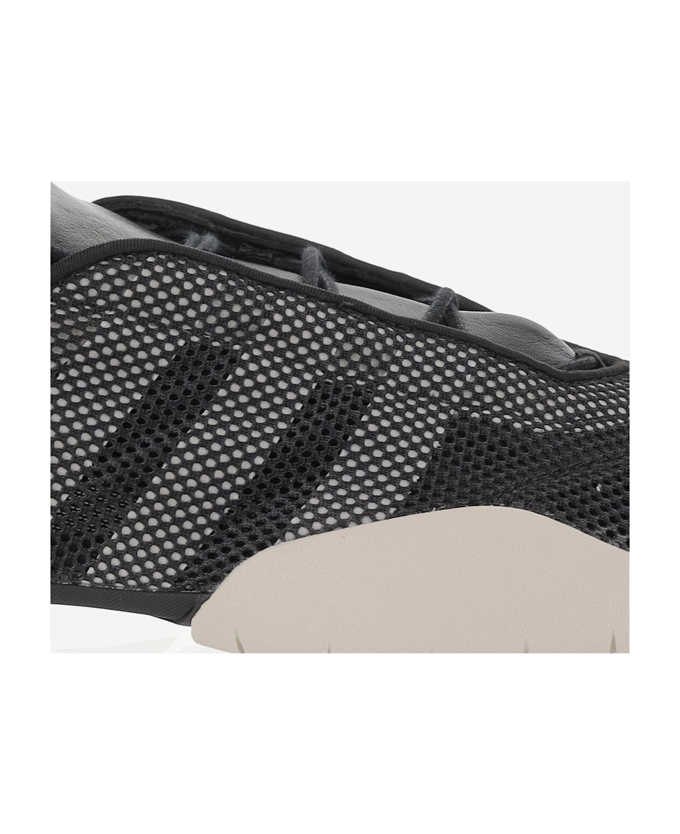 Y-3 Regu Lace-up Sneakers - Black