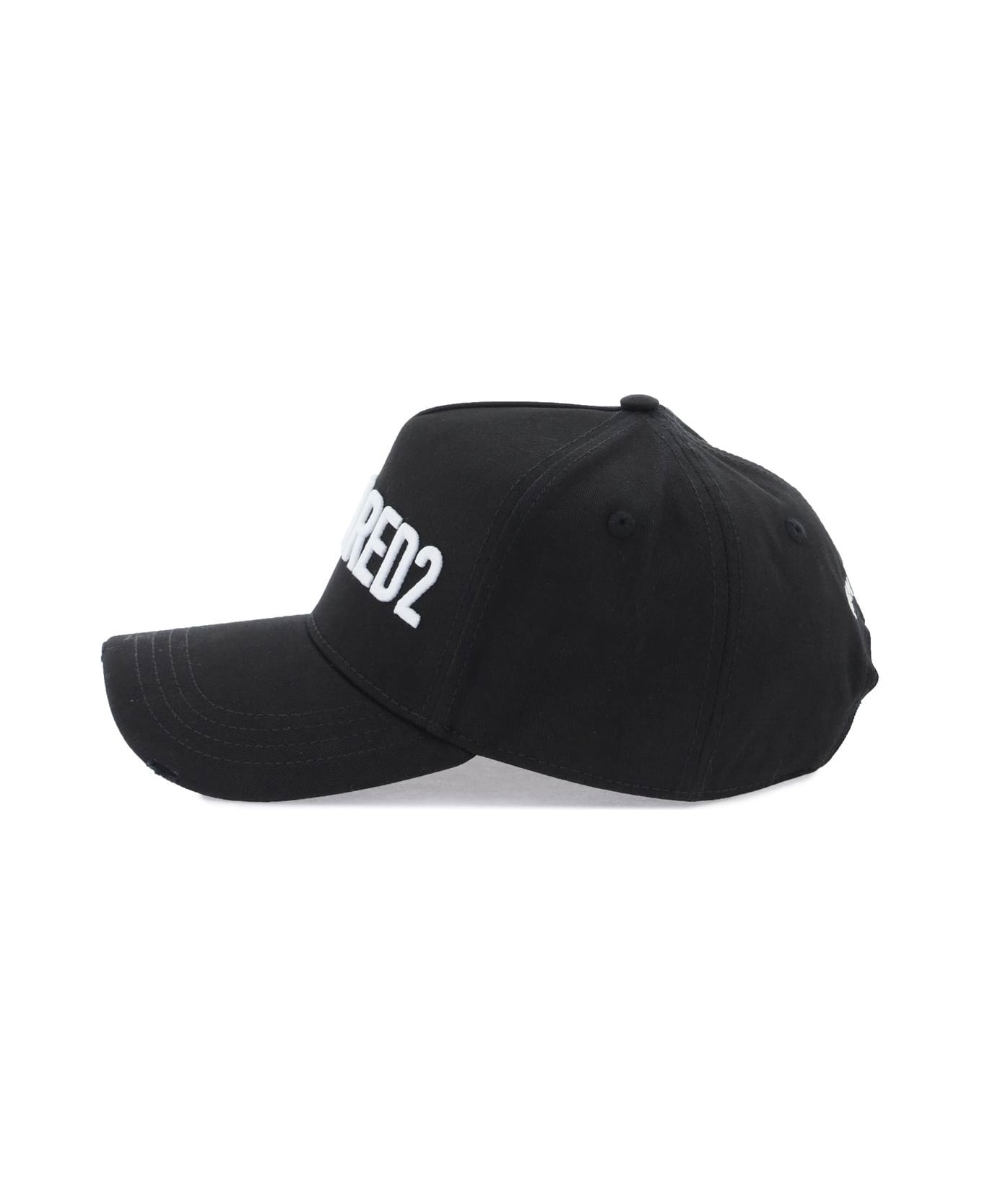 Dsquared2 Embroidered Baseball Cap - M063