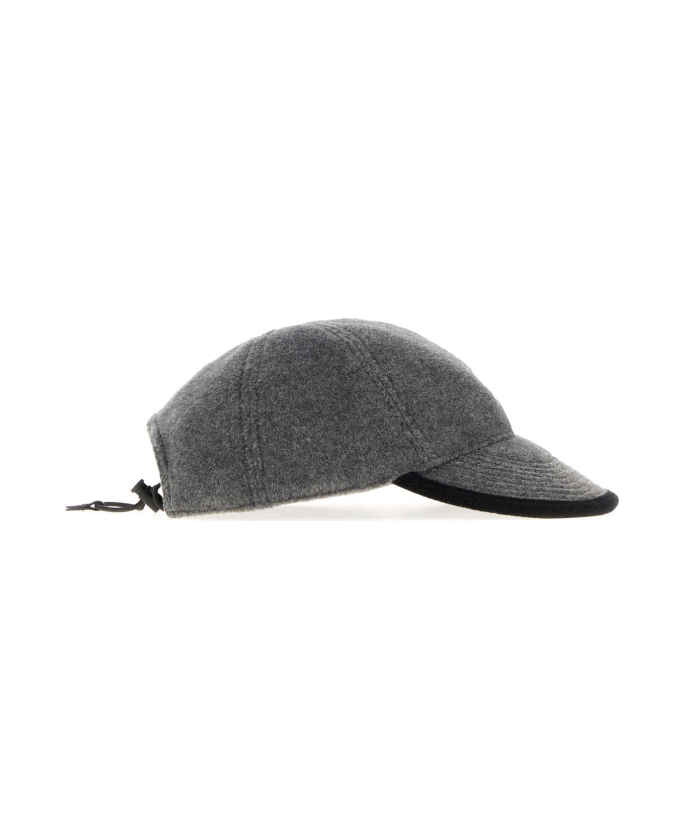 Miu Miu Grey Flannel Baseball Cap - GRIGIO