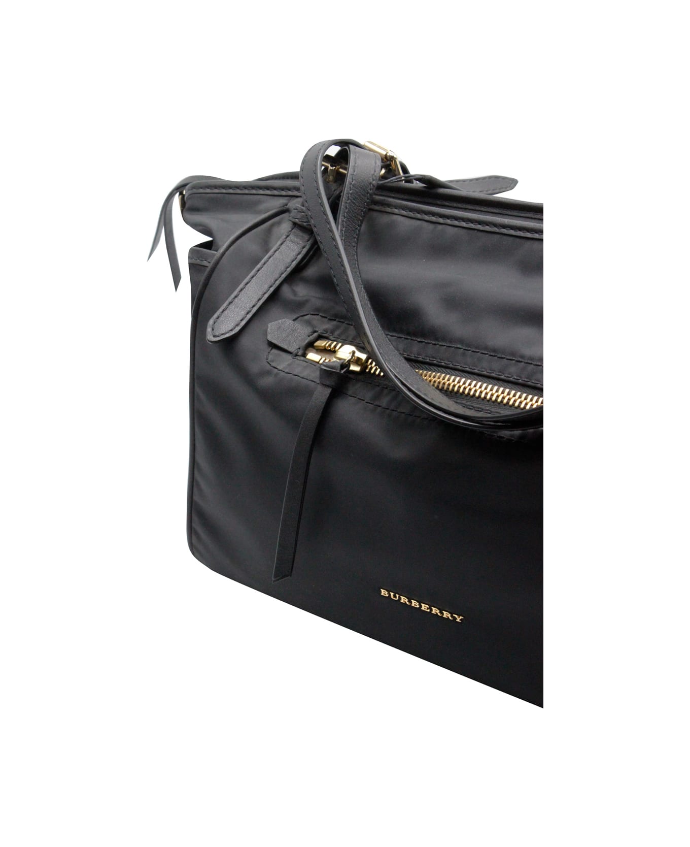 Burberry Mother's Changing Bag Made Of Technical Fabric With Leather Shoulder Strap, Comfortable Internal Pockets And Changing Mat. Measures Cm. 35x25x17 - Black アクセサリー＆ギフト