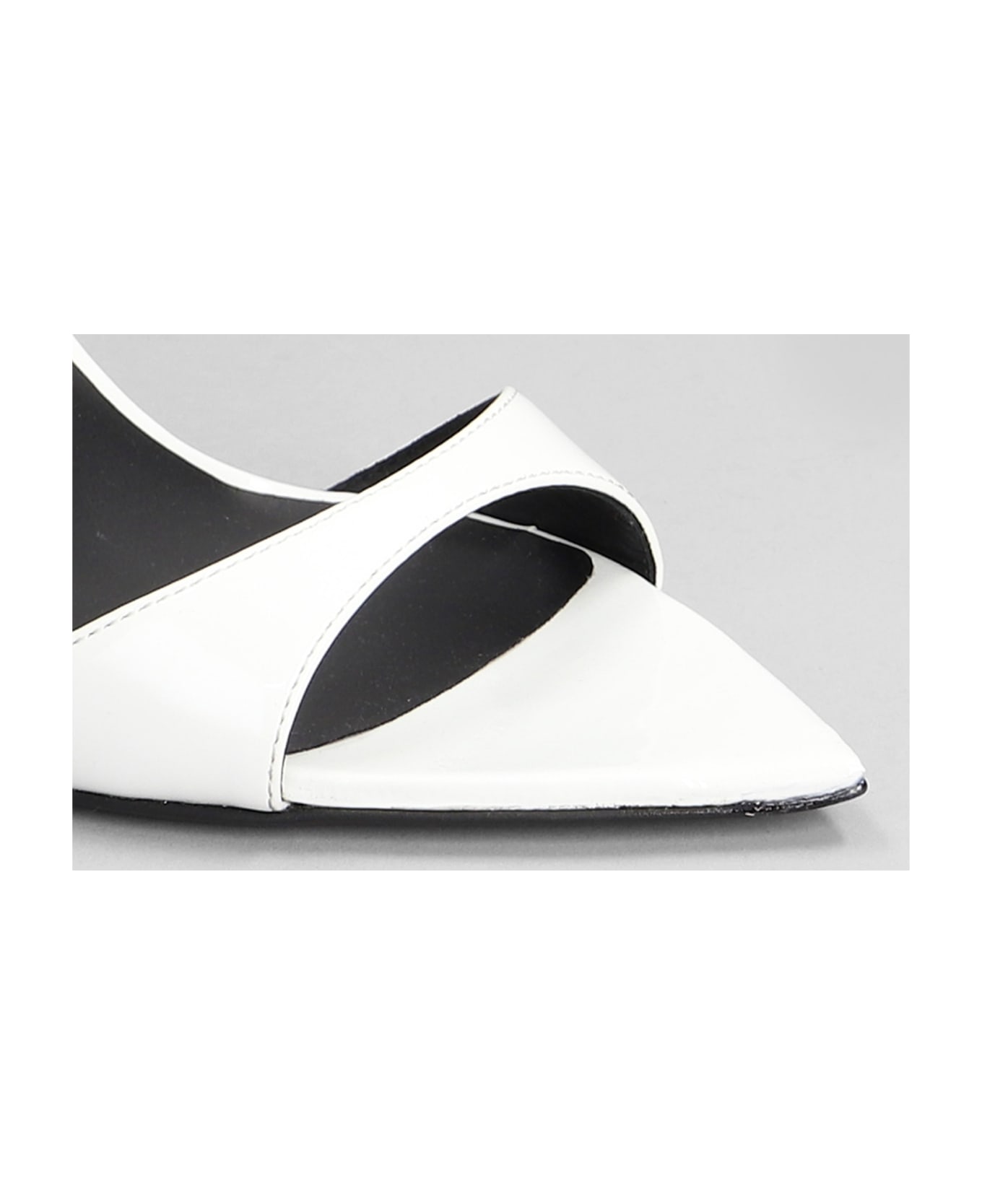 Giuseppe Zanotti Intrigo Strap Sandals In White Patent Leather - white