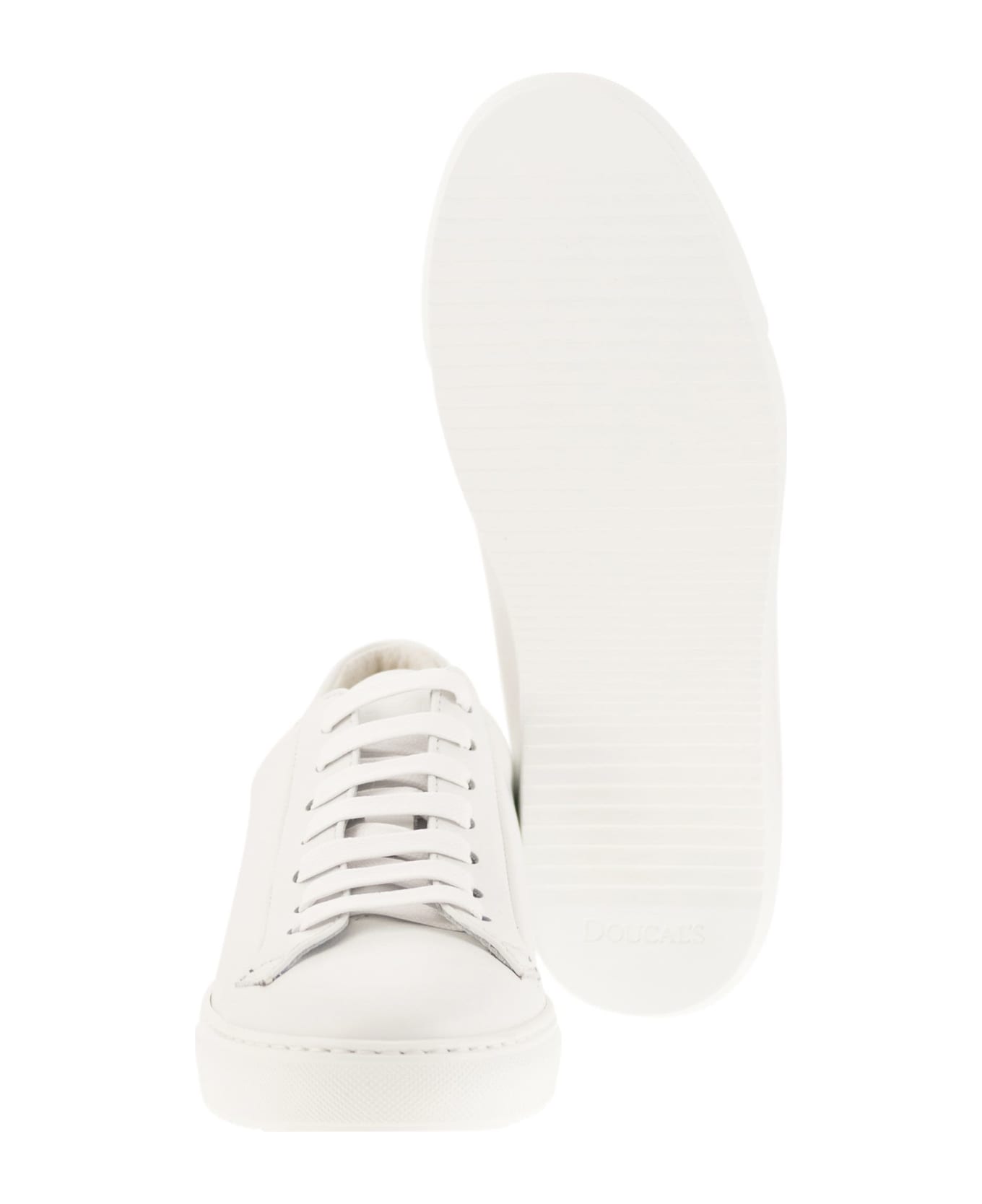 Doucal's Smooth Leather Trainers - White