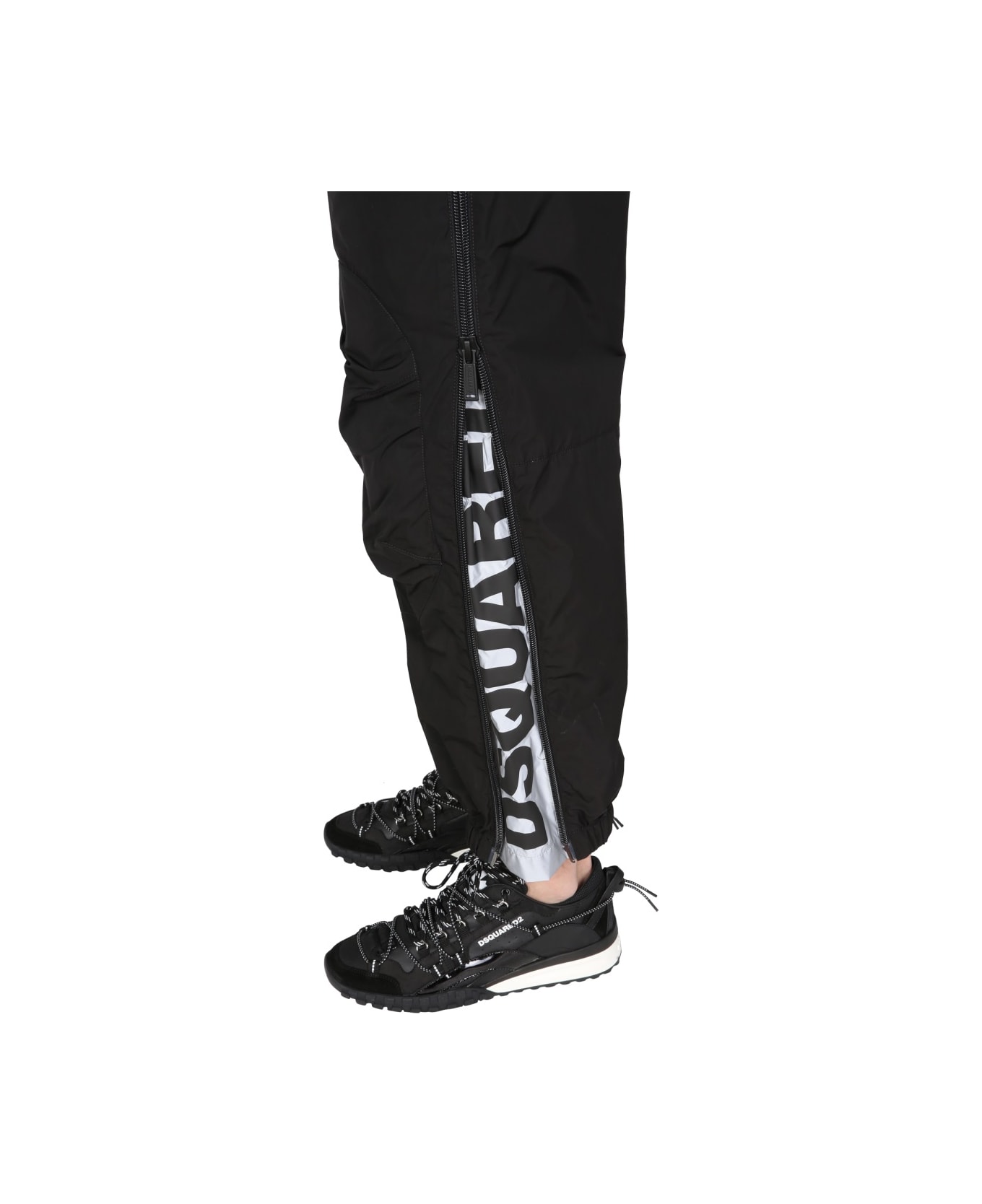 Dsquared2 Trousers With Logo Print - BLACK