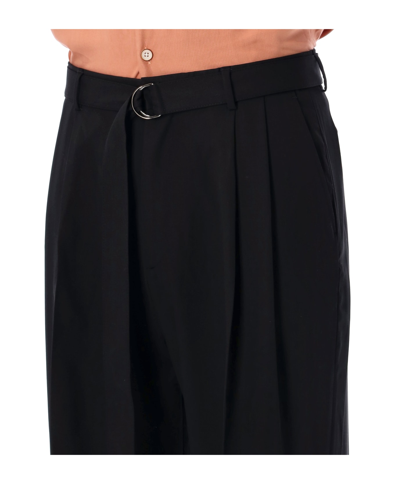 CMMN SWDN Omari Pleated Trousers - BLACK