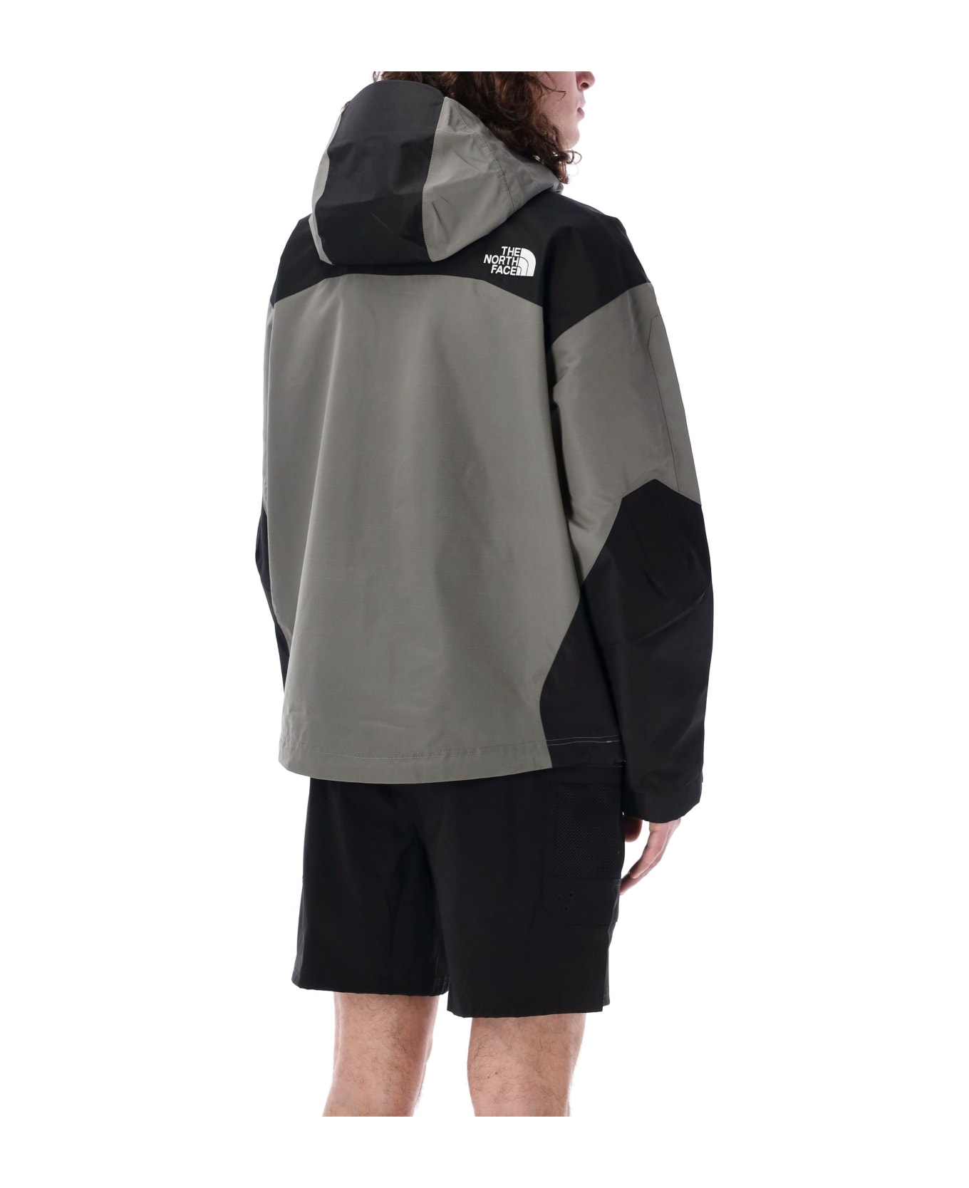 The North Face Trasverse 2l Dryvent Jacket - GREY