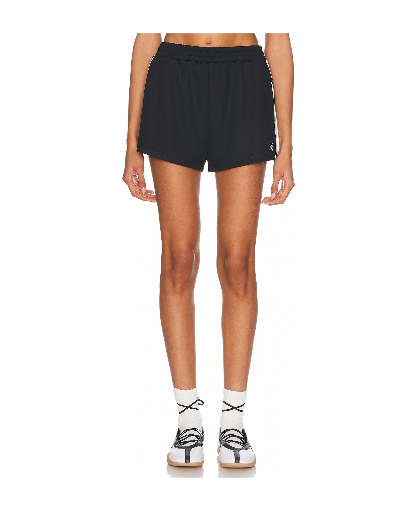 Sporty 
Rich Sr Runner Roller Short - Black