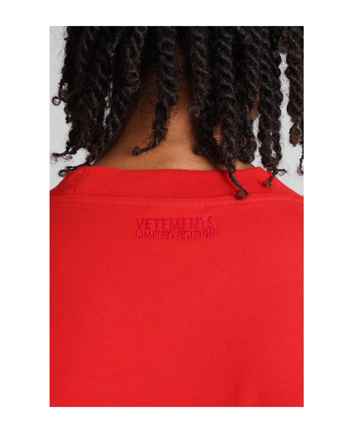 VETEMENTS T-shirt In Red Cotton - red
