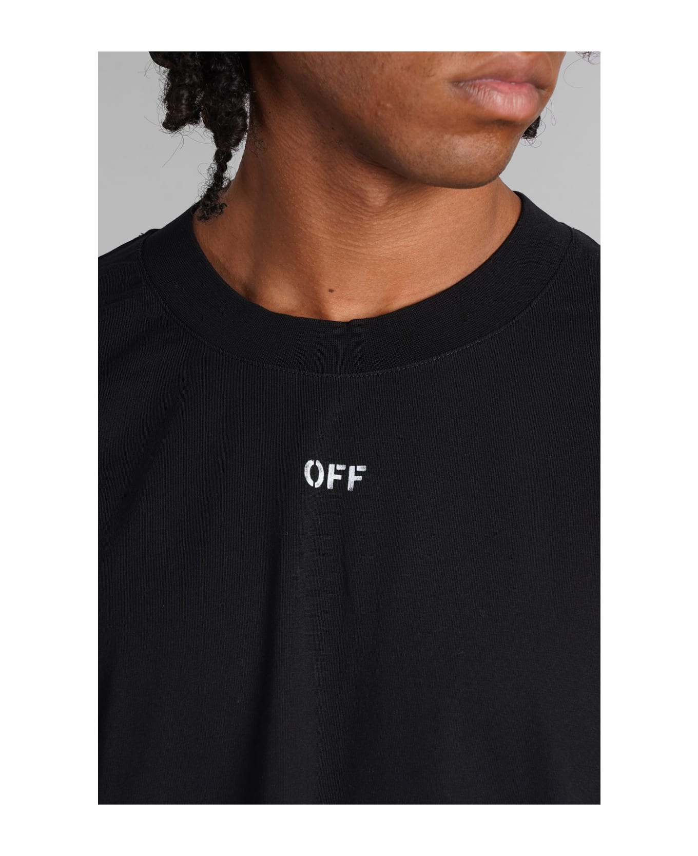 Off-White T-shirt In Black Cotton - black