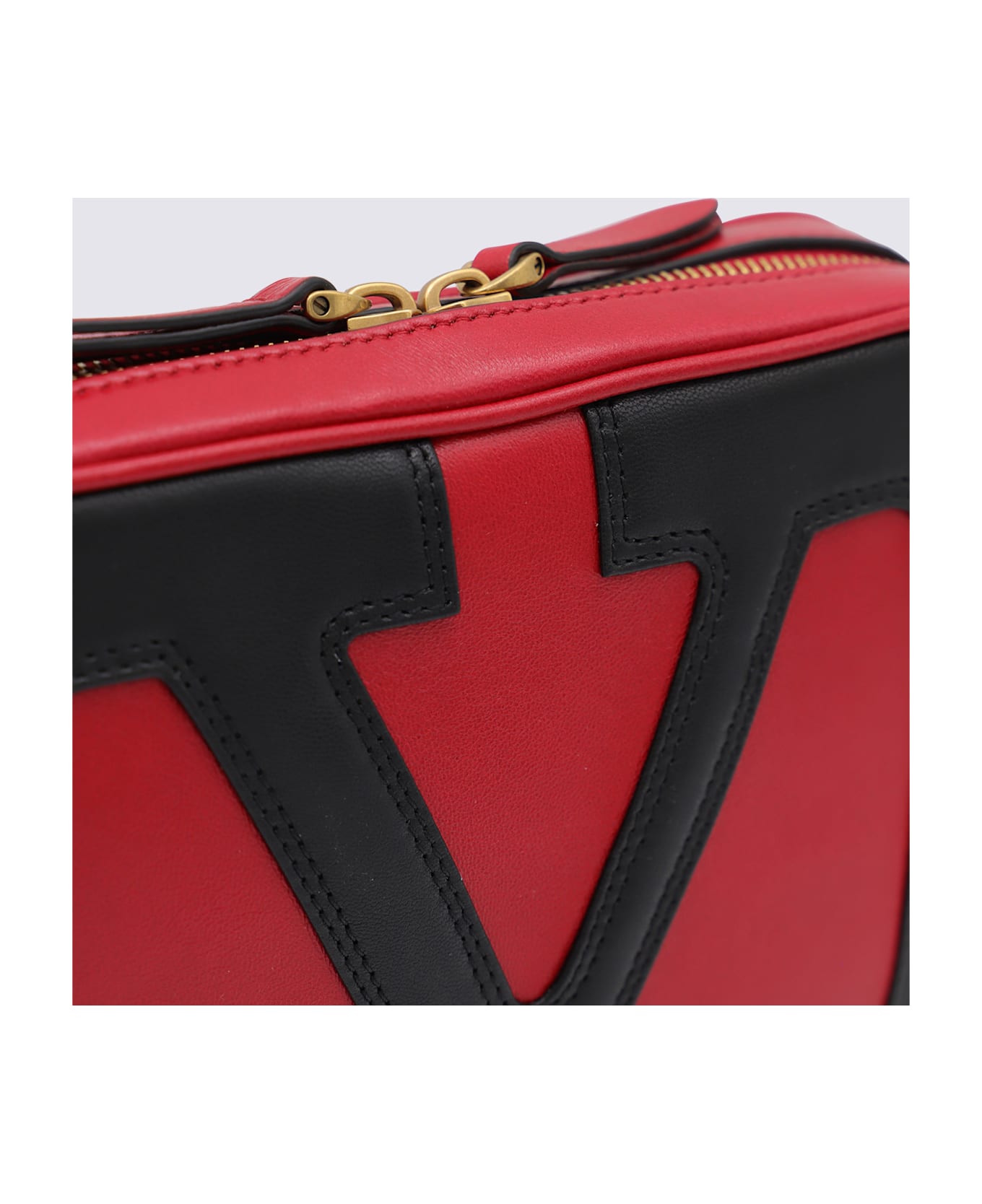 Valentino Garavani Red And Black Leather Crossbody Bag - ROUGE/NERO