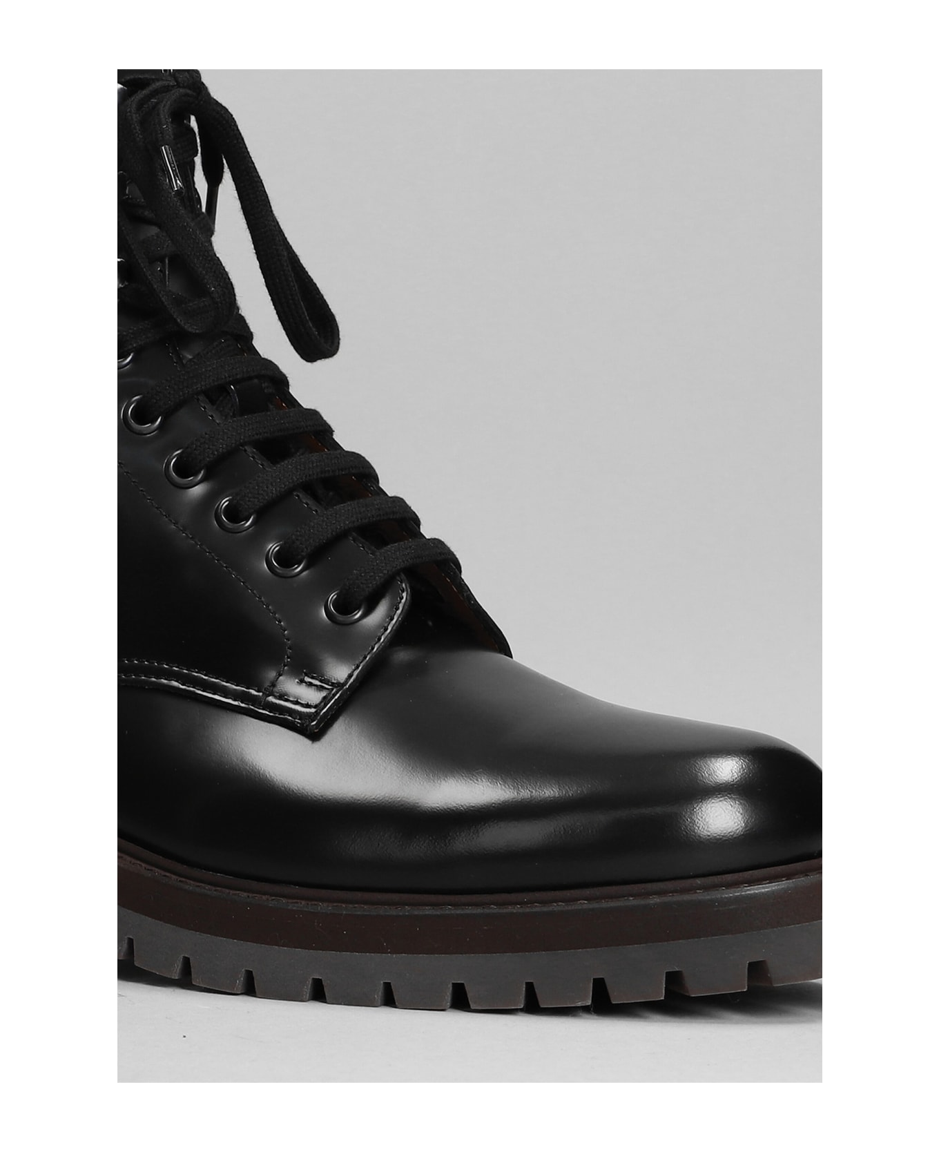 Common Projects Combat Boot Combat Boots In Black Leather - Black
