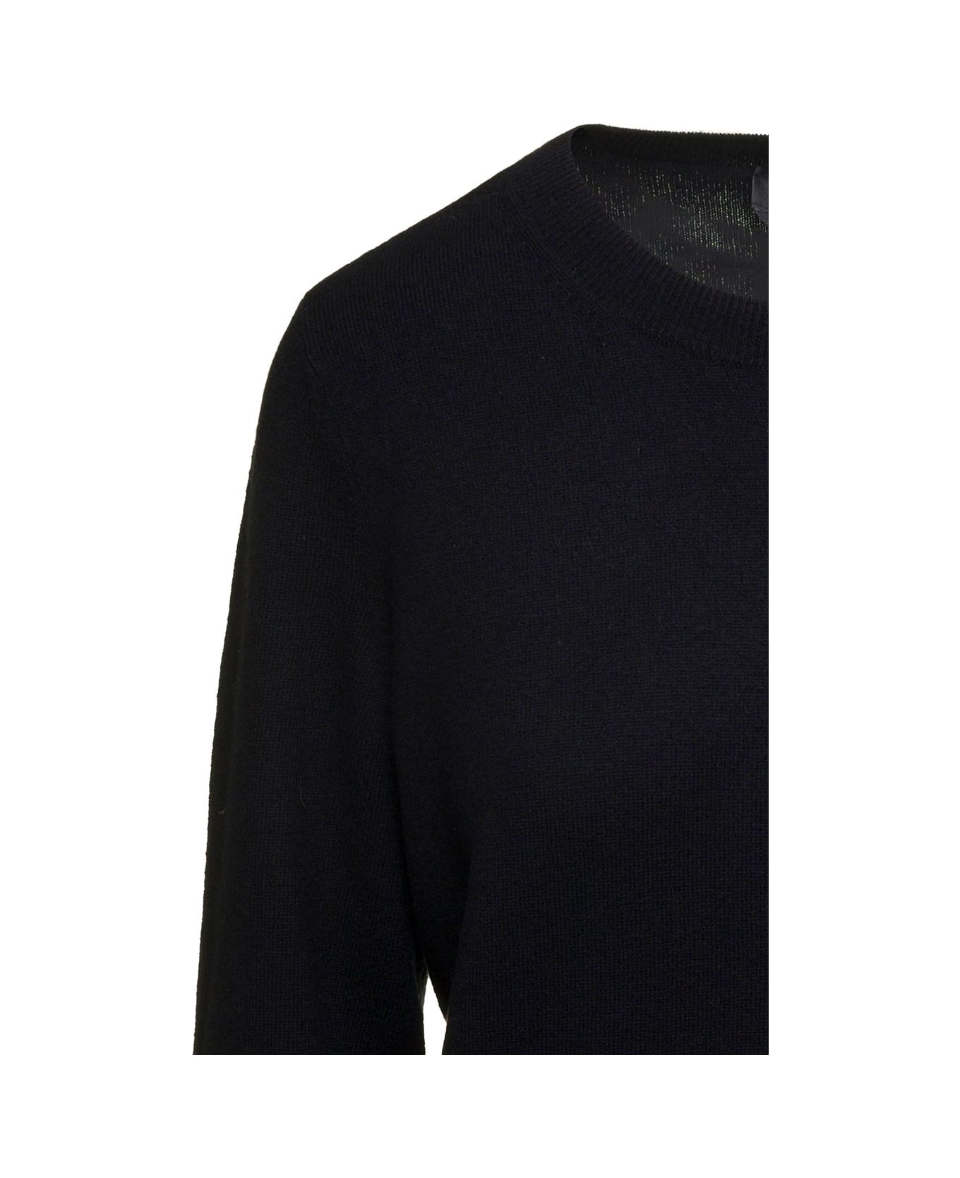A.P.C. Sweater With Tonal Logo Embroidery - Black