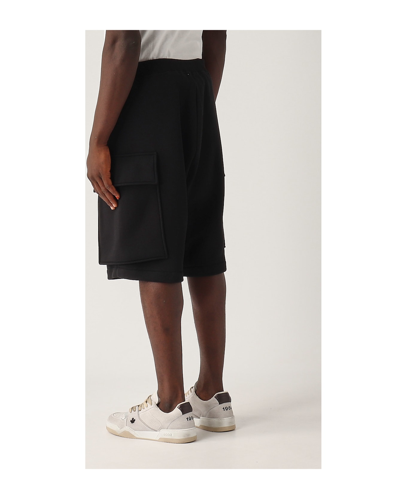 Dsquared2 Baloon Cargo Short Shorts - NERO