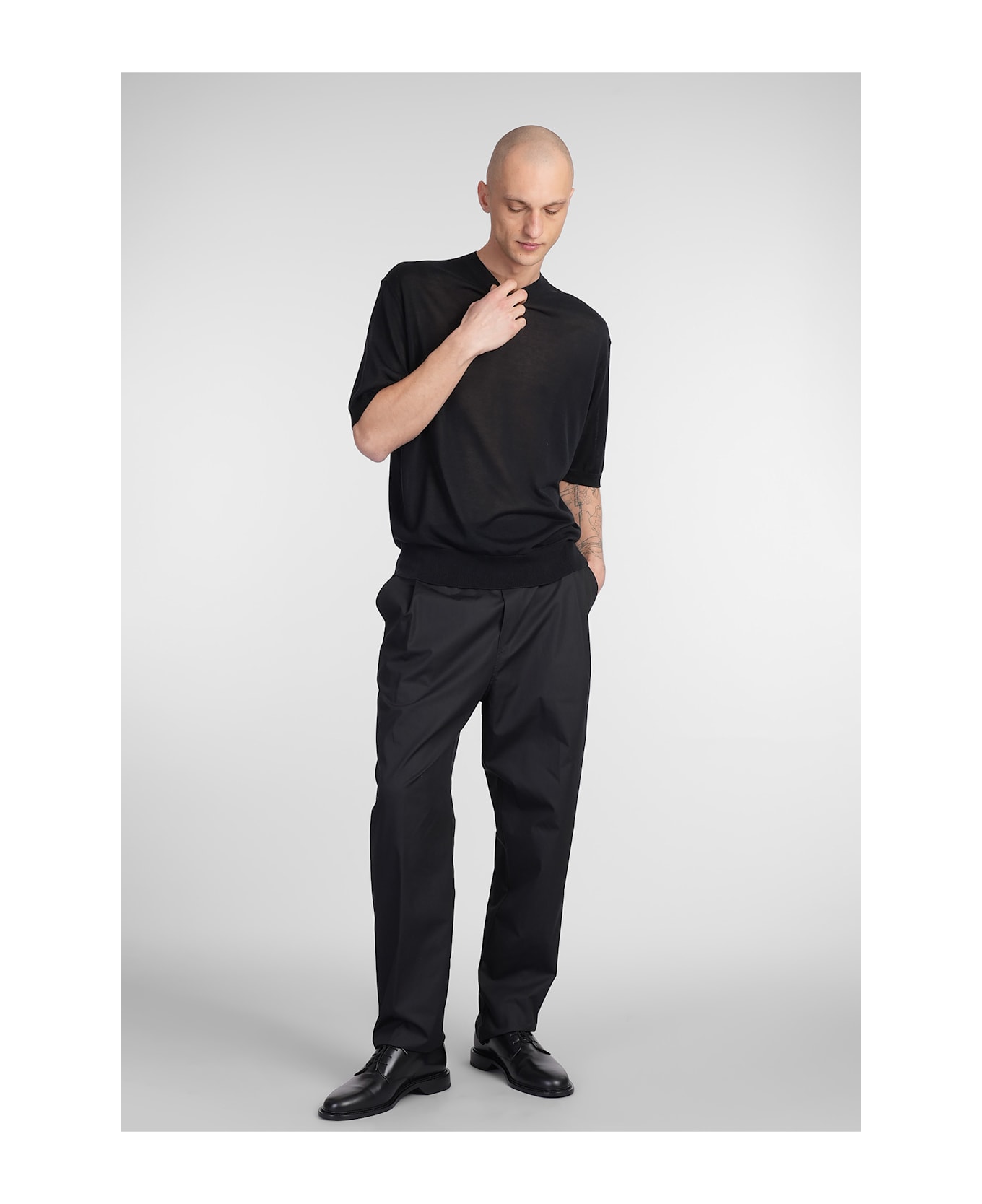 Laneus T-shirt In Black Wool And Polyester - black