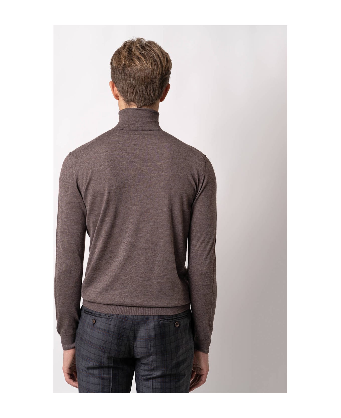 Larusmiani Turtleneck Sweater 
pullman
 Sweater - Beige