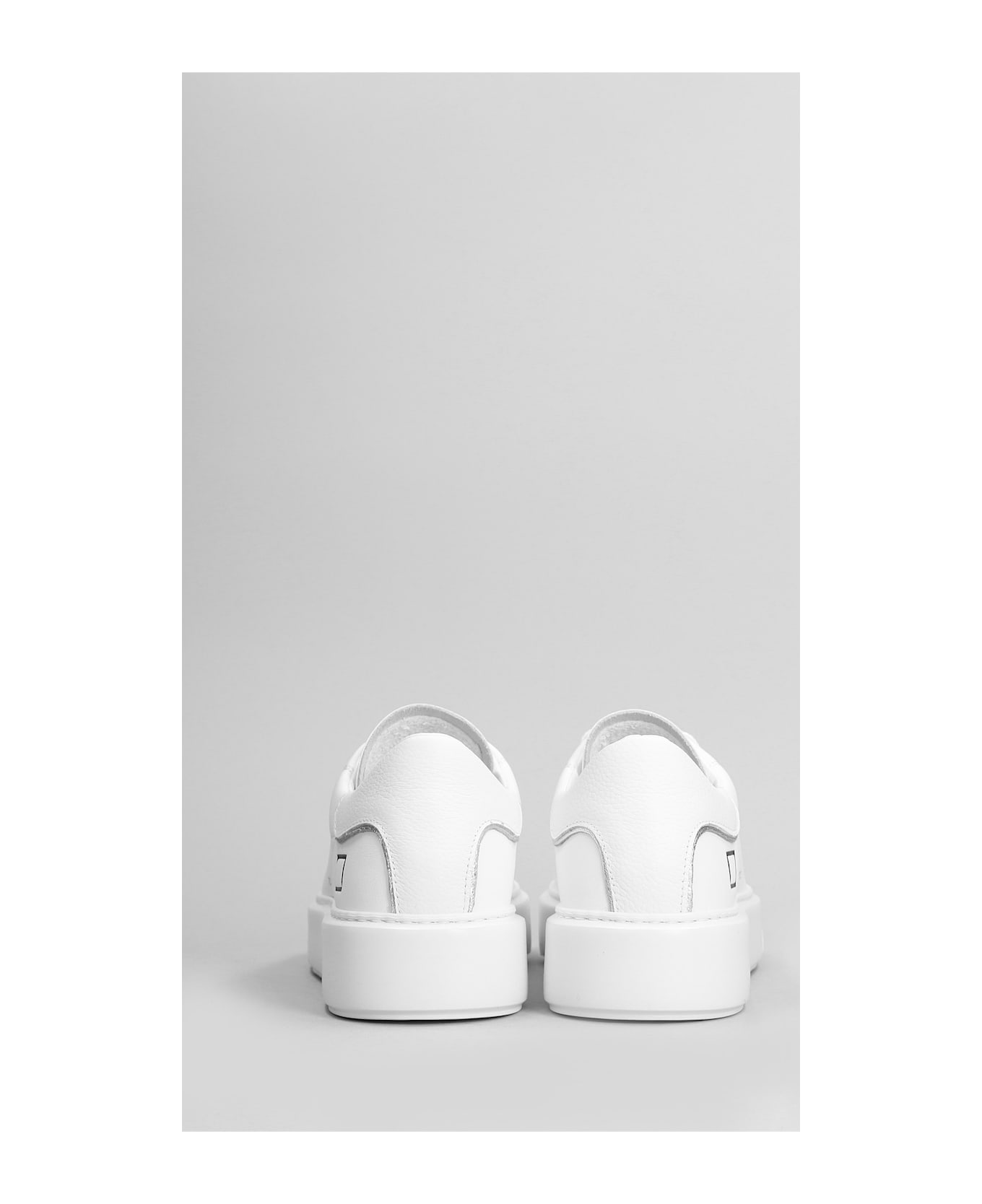 D.A.T.E. Sfera Sneakers In White Leather - white