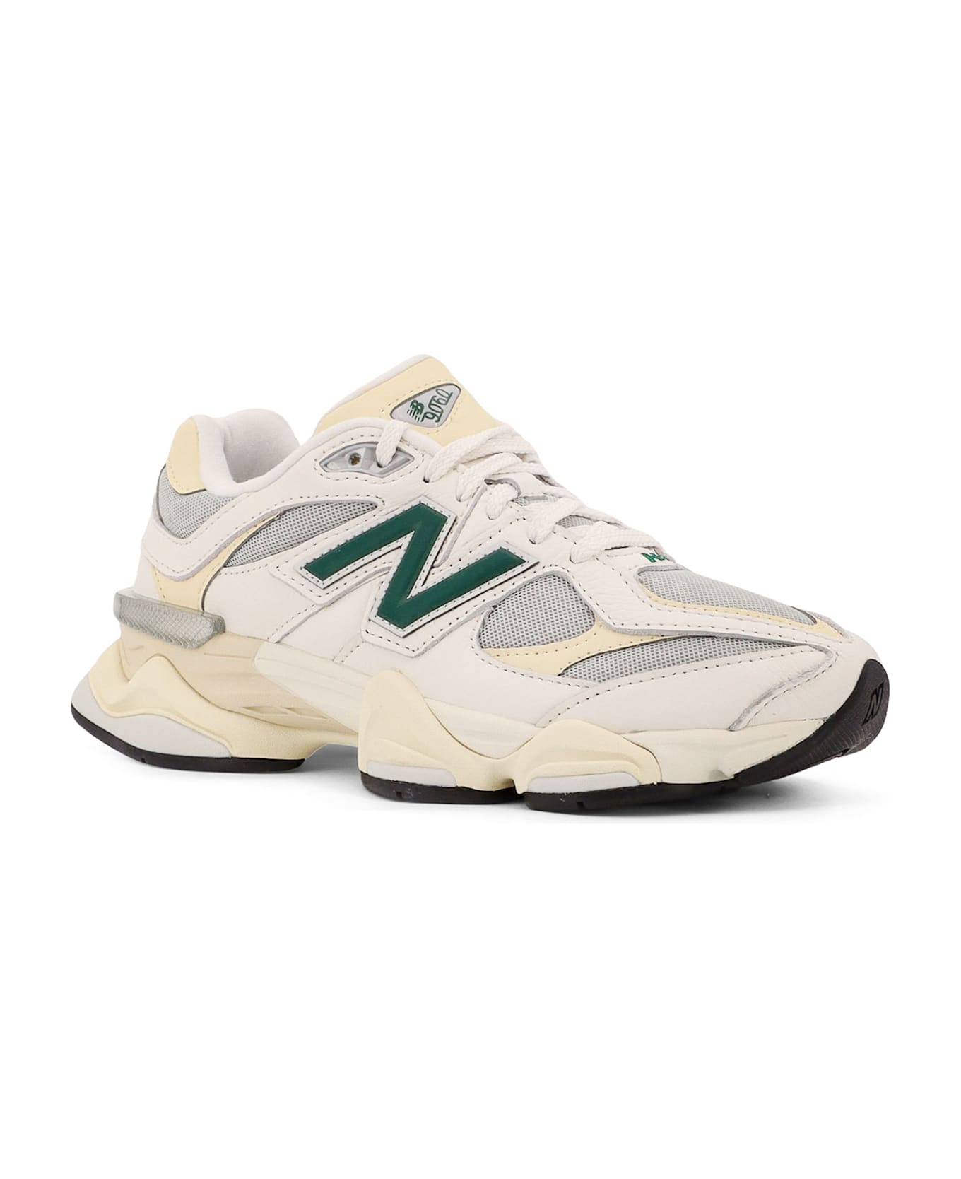 New Balance Mesh And Leather Sneakers - White