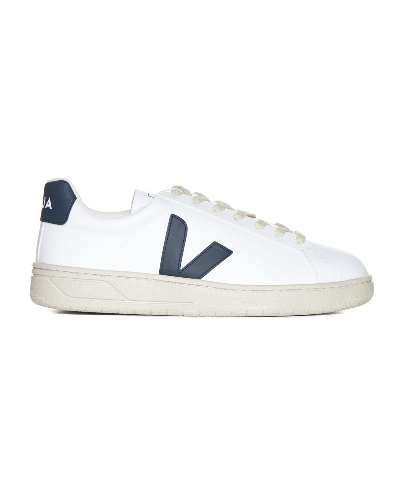 Veja Sneakers - White_nautico