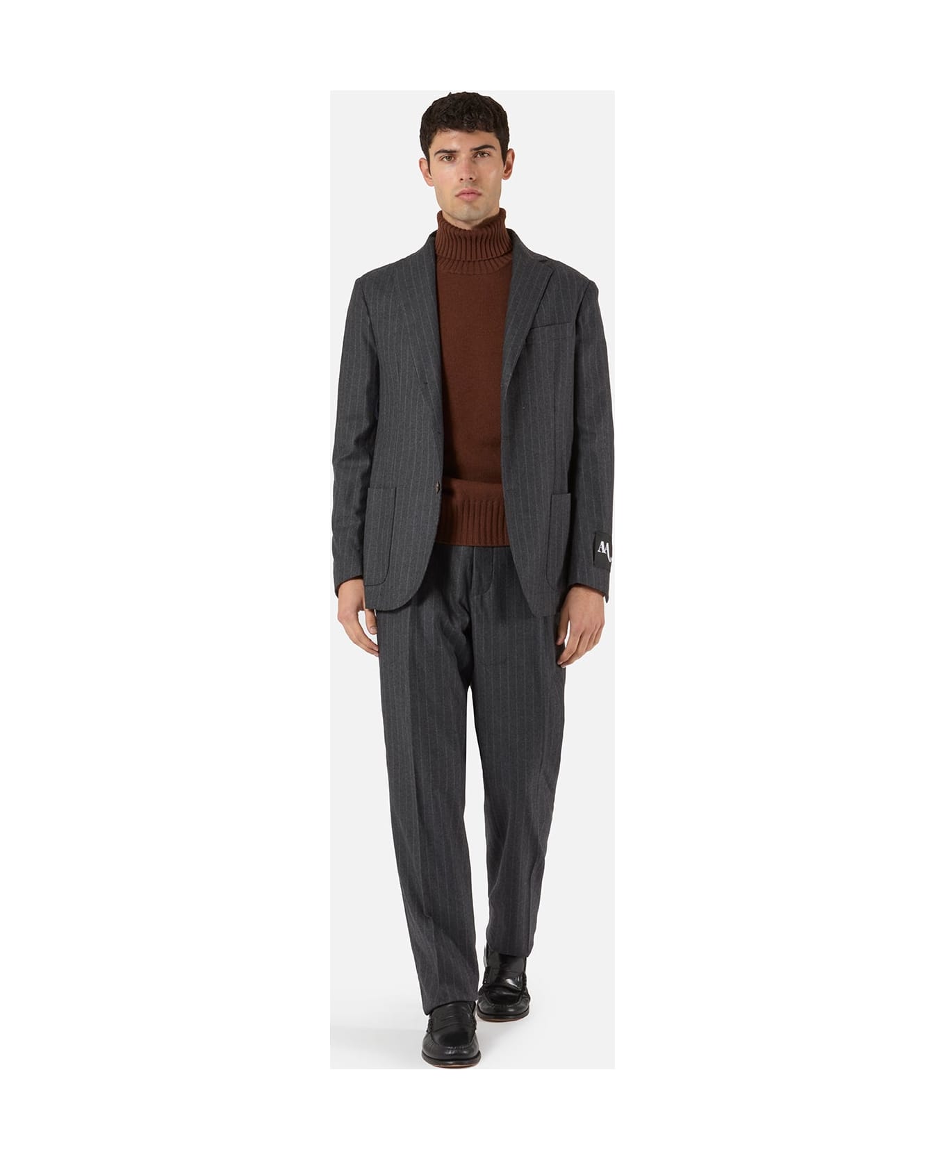 doppiaa Aadroant Pinstripe Suit