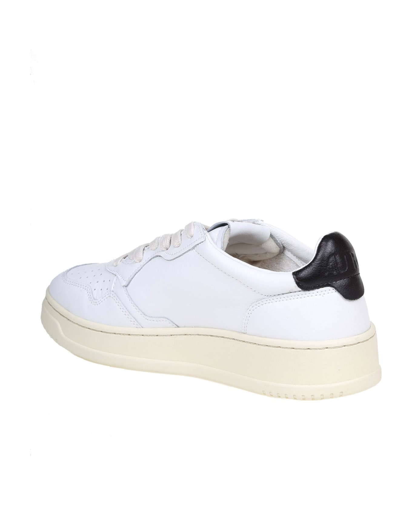Autry Black And White Leather Sneakers - White/Black スニーカー