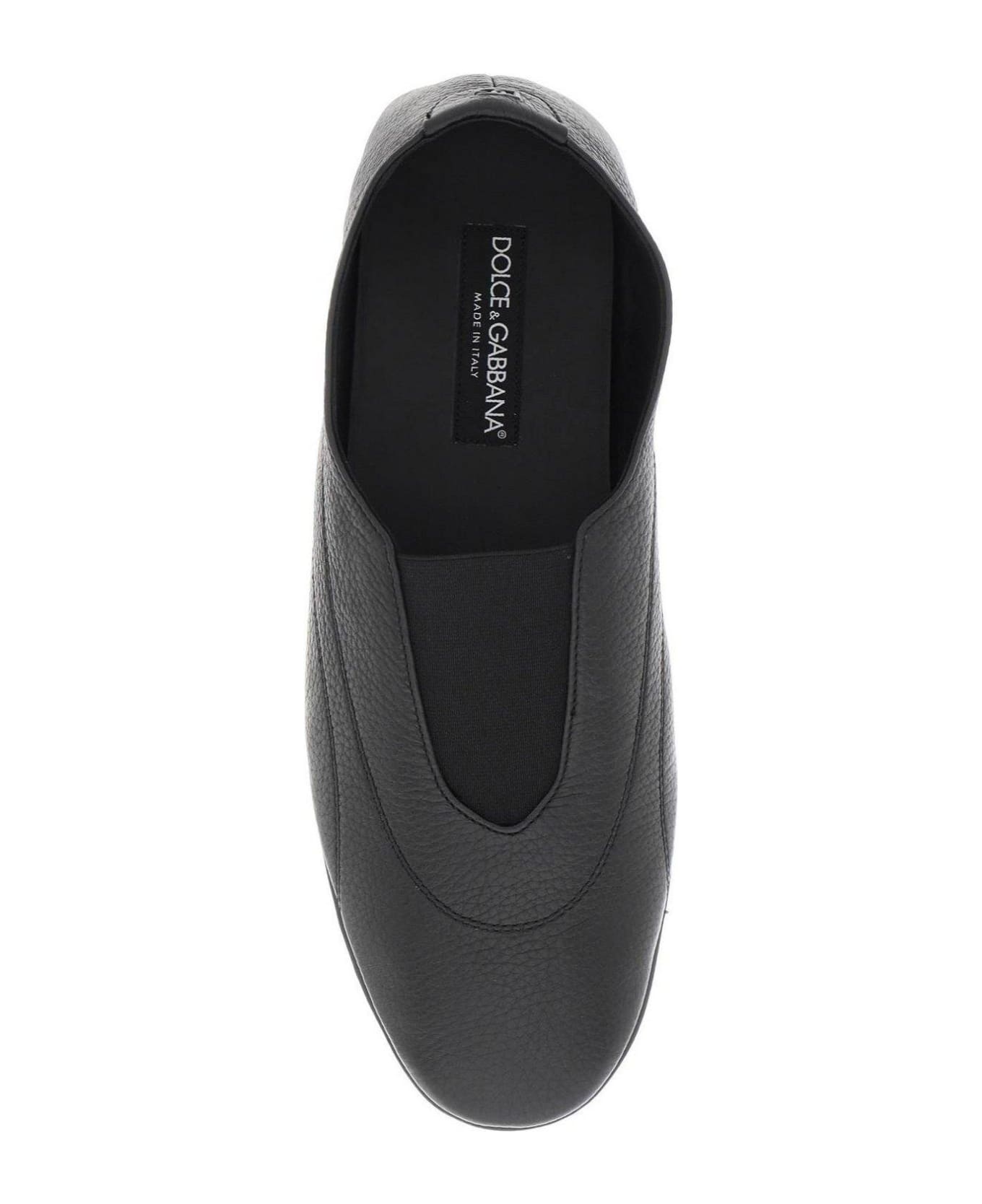 Dolce & Gabbana Logo Embossed Loafers - NERO (Black)
