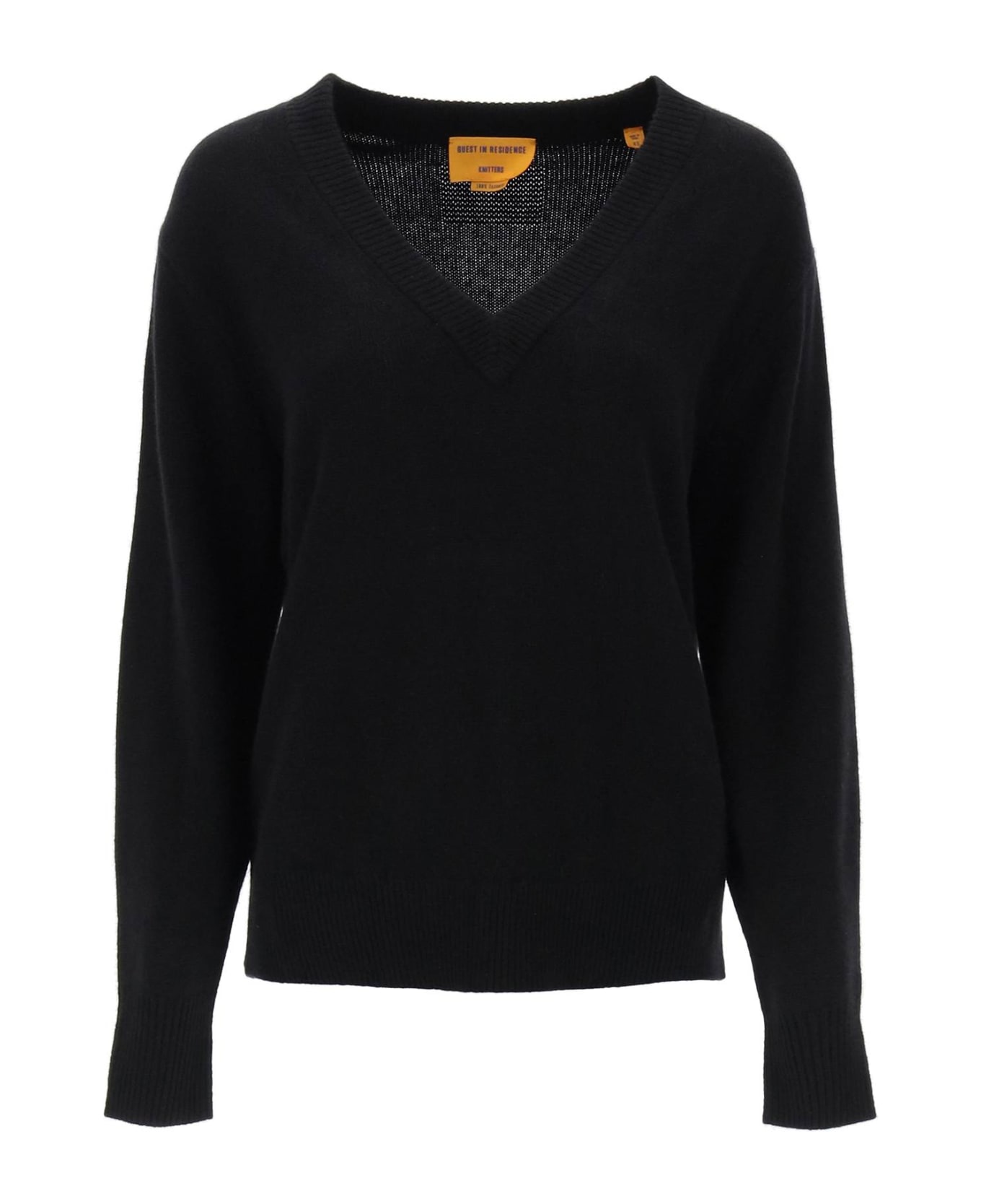 Guest in Residence The V Cashmere Sweater - BLACK (Black)