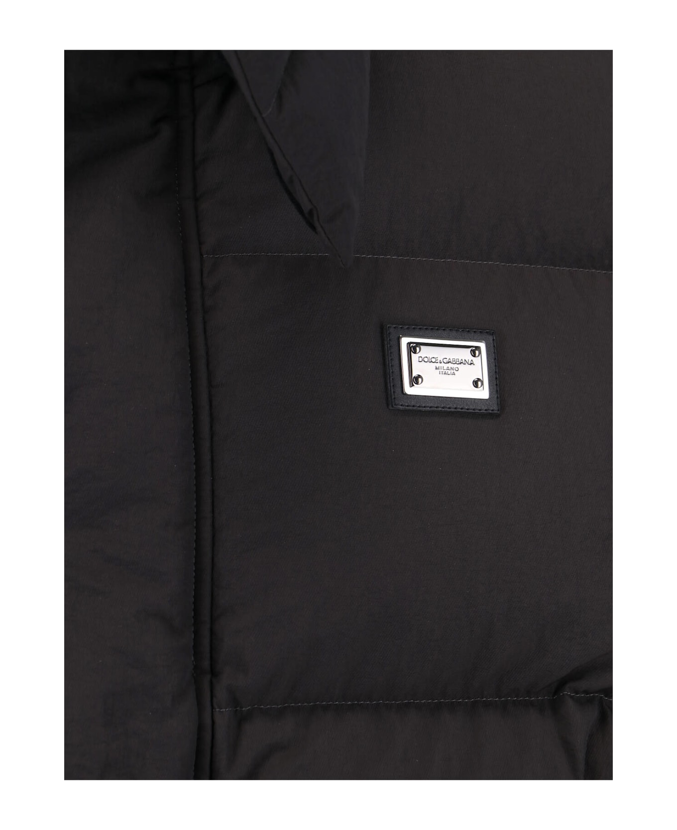 Dolce 
Gabbana Grey Polyamide Down Jacket - Grey