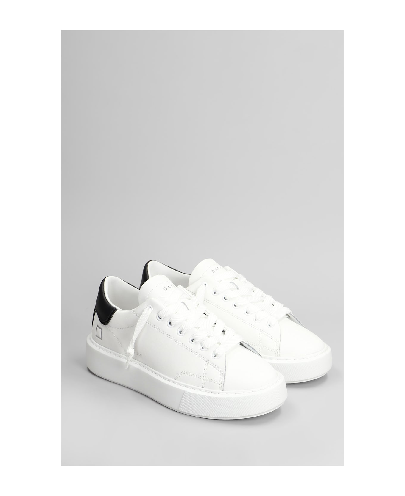 D.A.T.E. Sfera Sneakers In White Leather - White