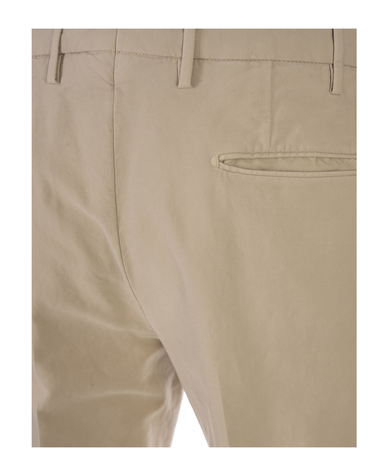 Incotex Slim Fit Trousers In Beige Certified Doeskin