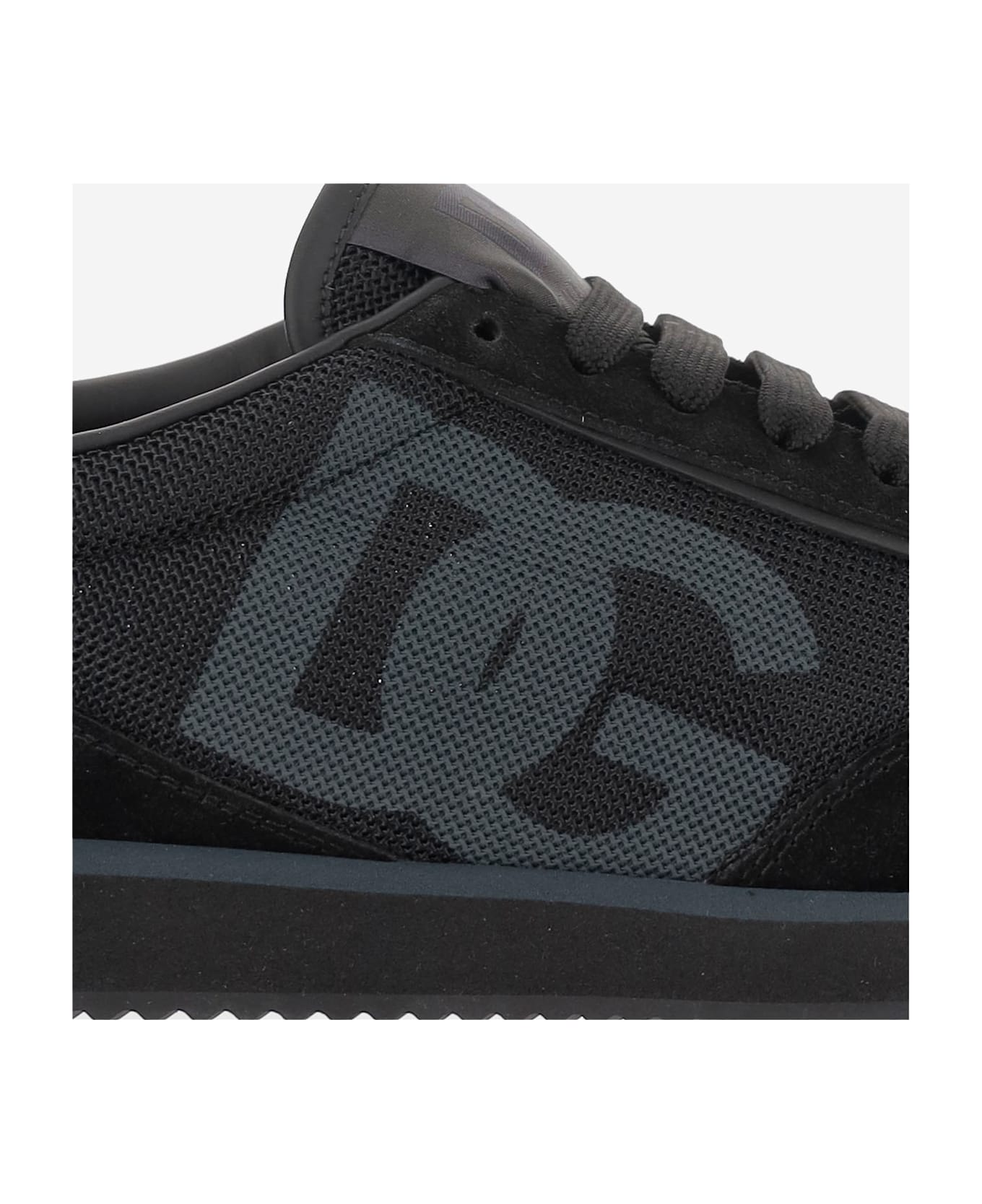 Dolce 
Gabbana Dg Cushion Leather Blend Sneaker - Black