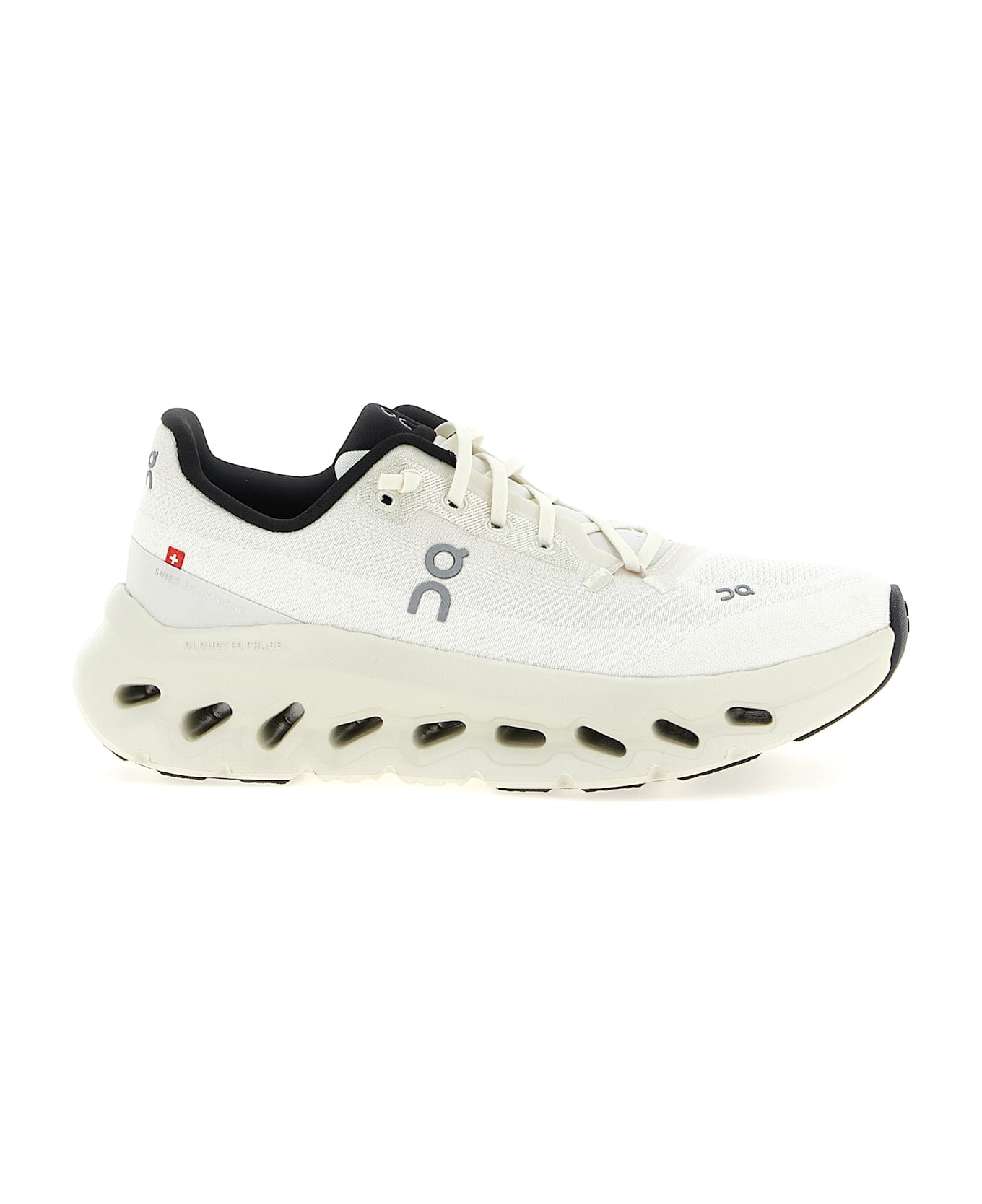 ON 'cloudtilt' Sneakers - White