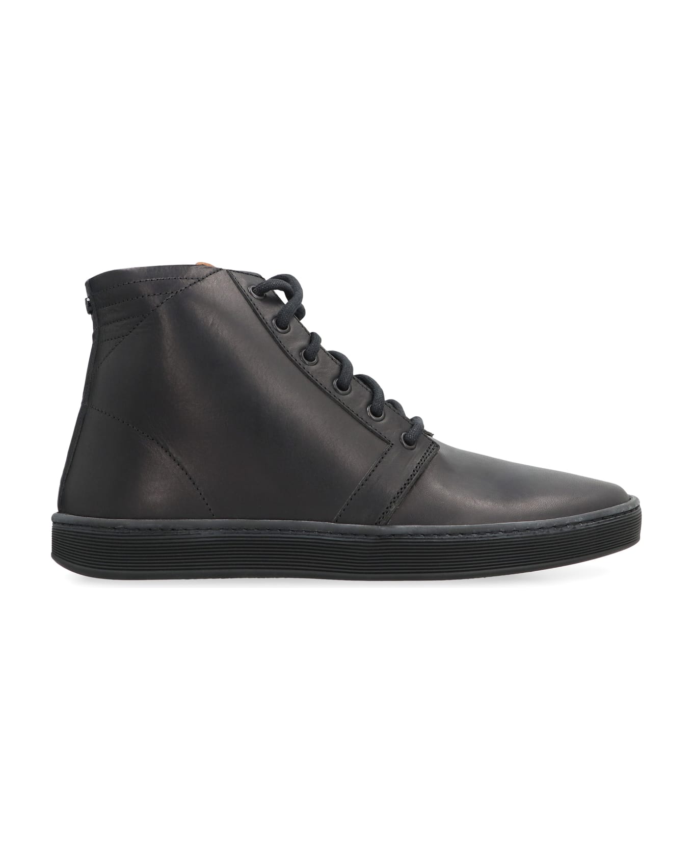 Volta Leather Desert Boots - black