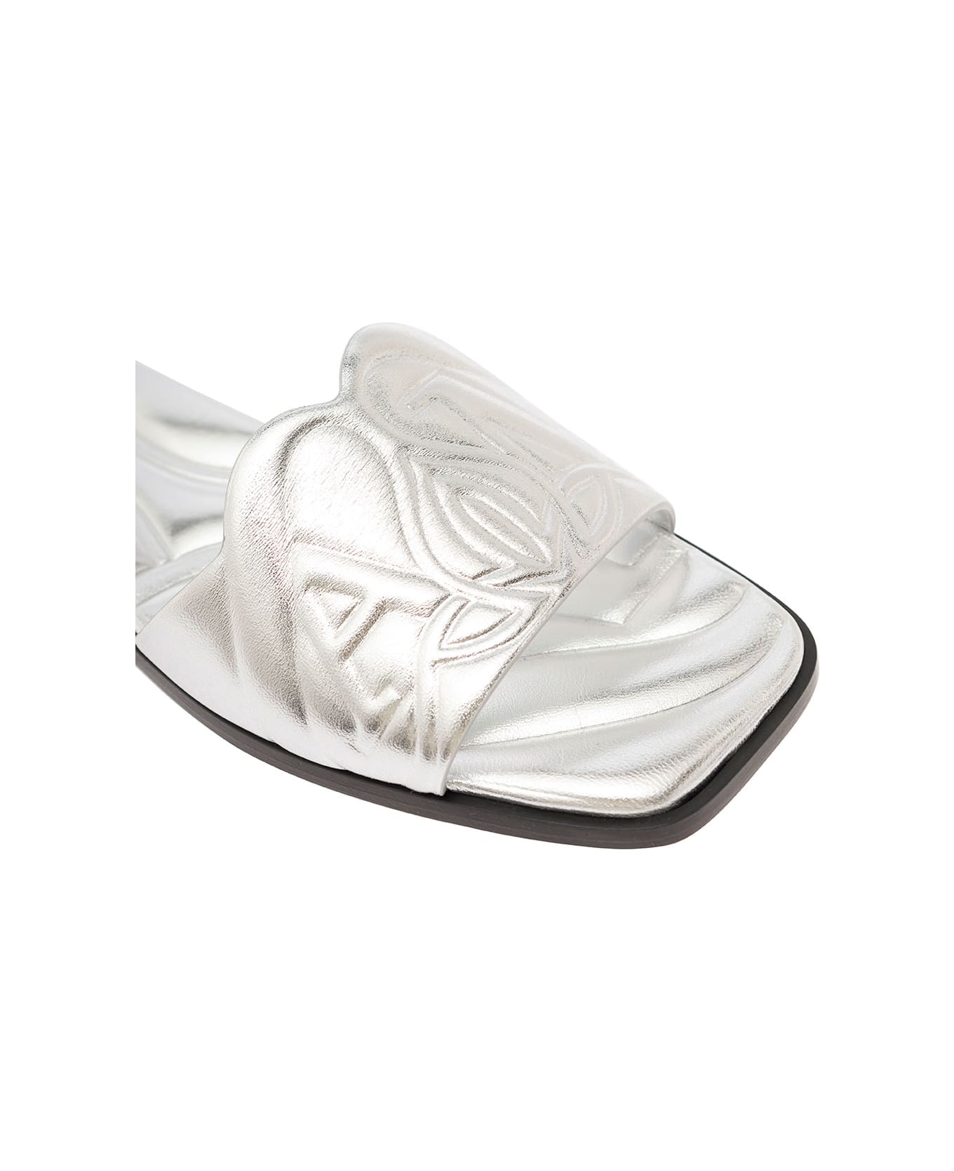 Alexander McQueen Metallic Flat Sandals With Embossed Motif In Metallic Leather Woman - Metallic
