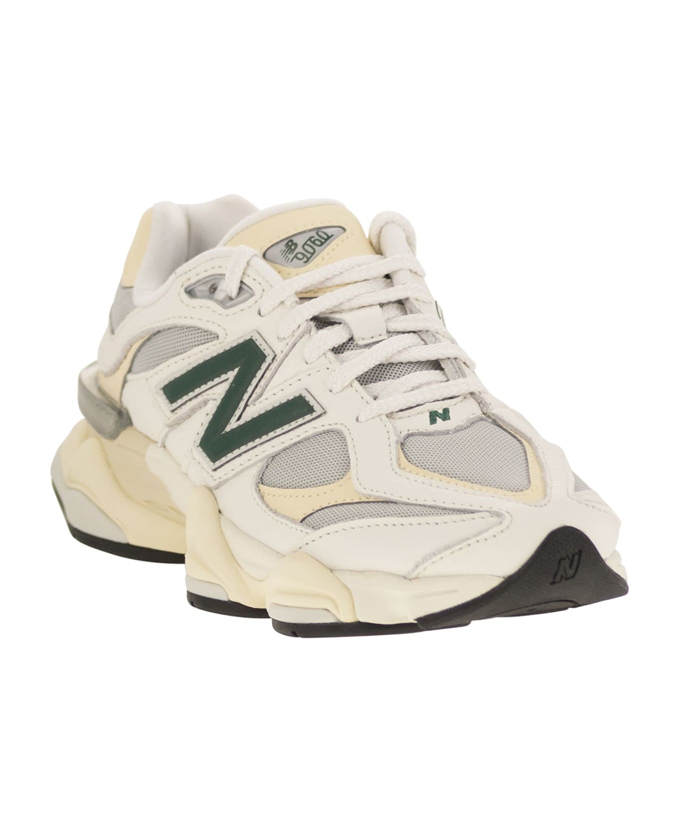 New Balance 9060 - Sneakers - White