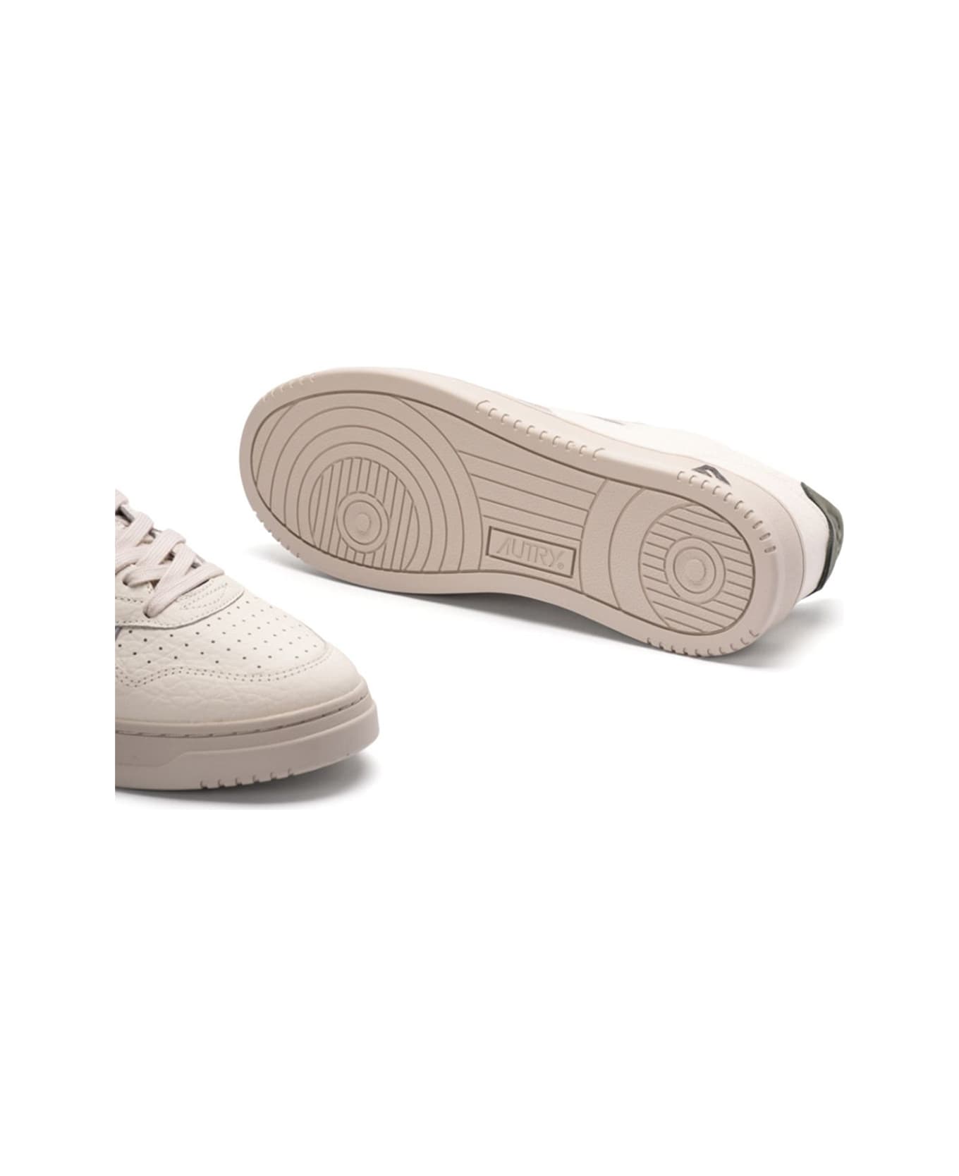 Autry Medalist Low Sneaker - Black