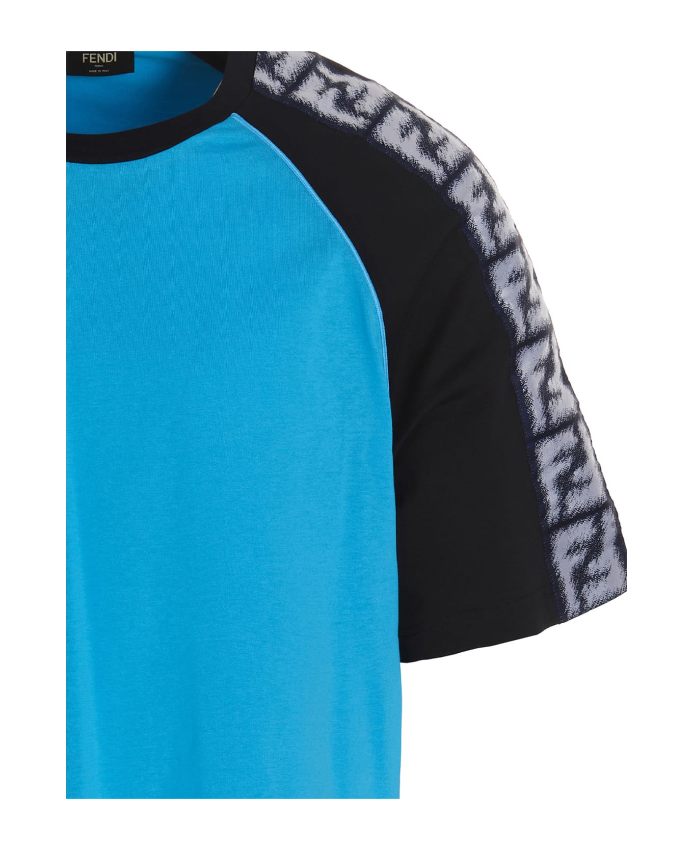 Fendi Bicolor T-shirt With Logo Stripe On The Sleeves - Krv Pool シャツ