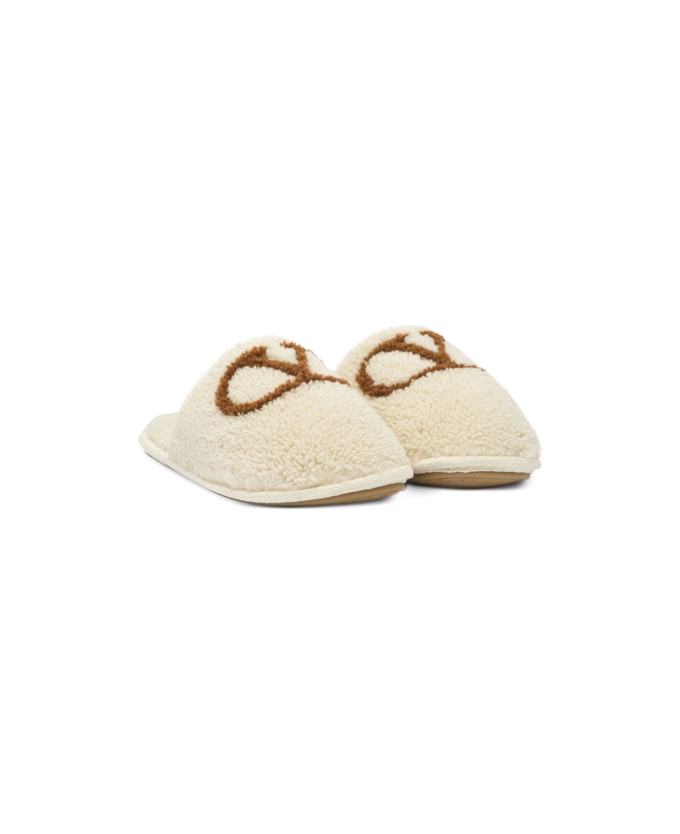 Valentino Garavani Ta Chambre Leather Slippers - White