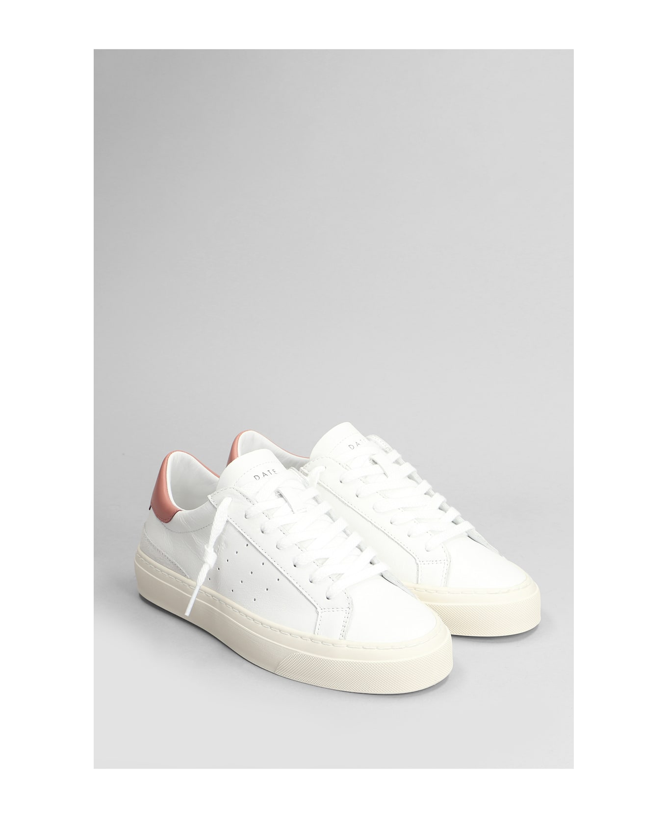 D.A.T.E. Sonica Sneakers In White Leather - white