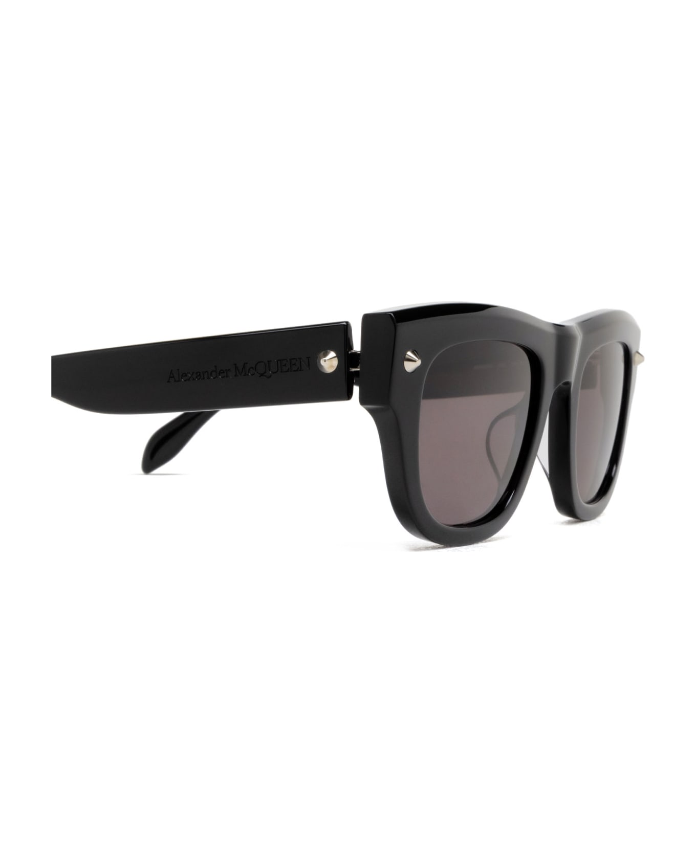 Alexander McQueen Eyewear Am0425s Black Sunglasses - Black サングラス